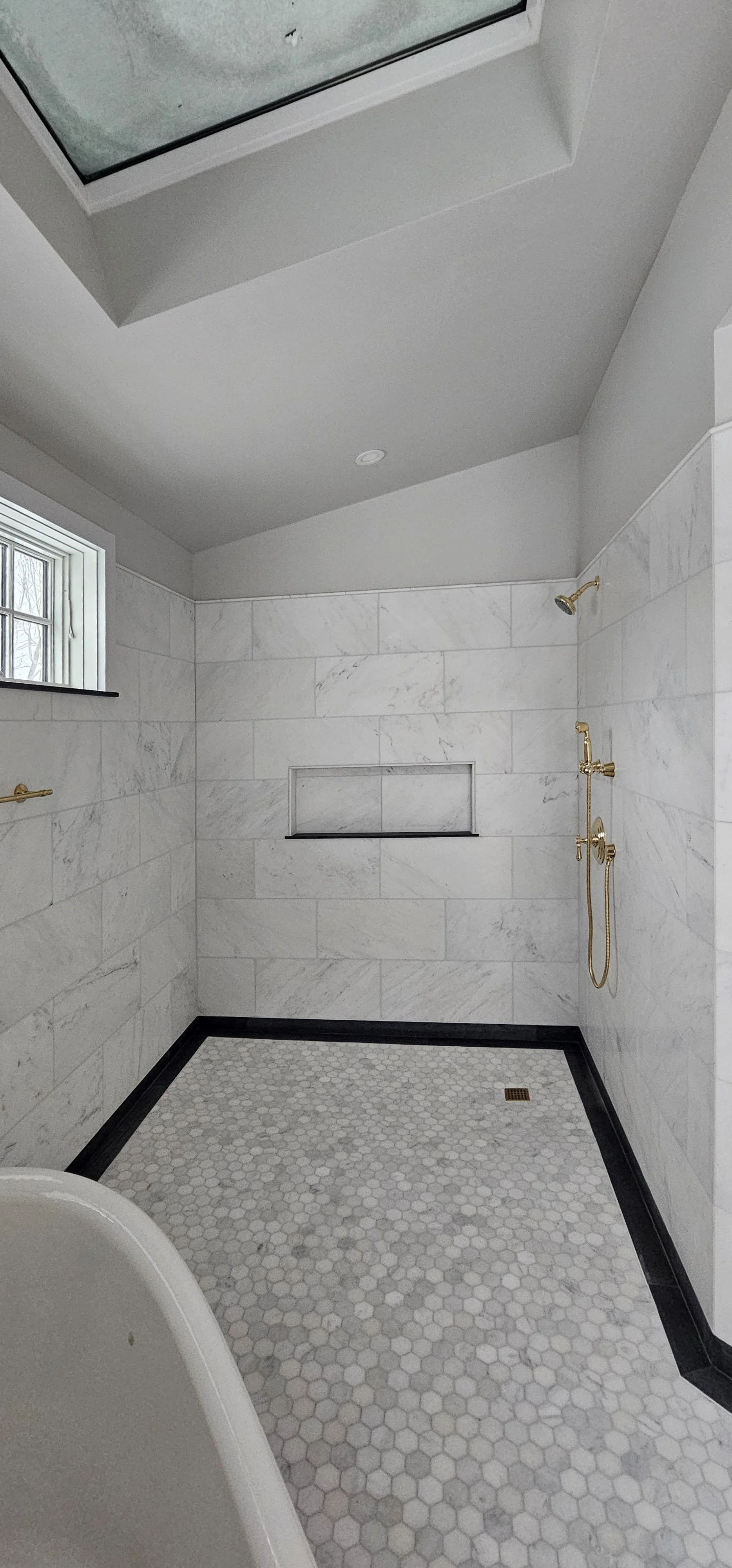 Monahan_Bathroom 3.jpg