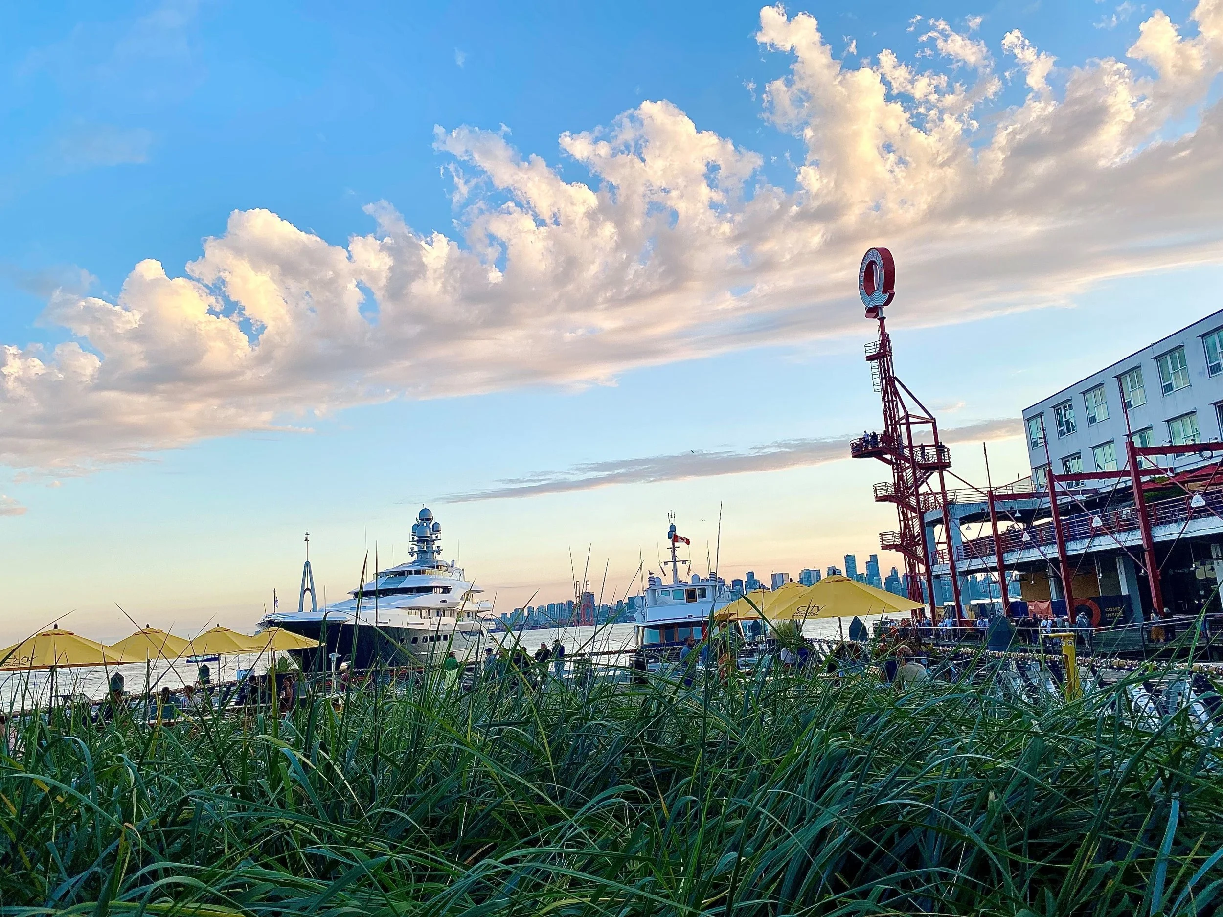 Hot Shots - August 19, 2022