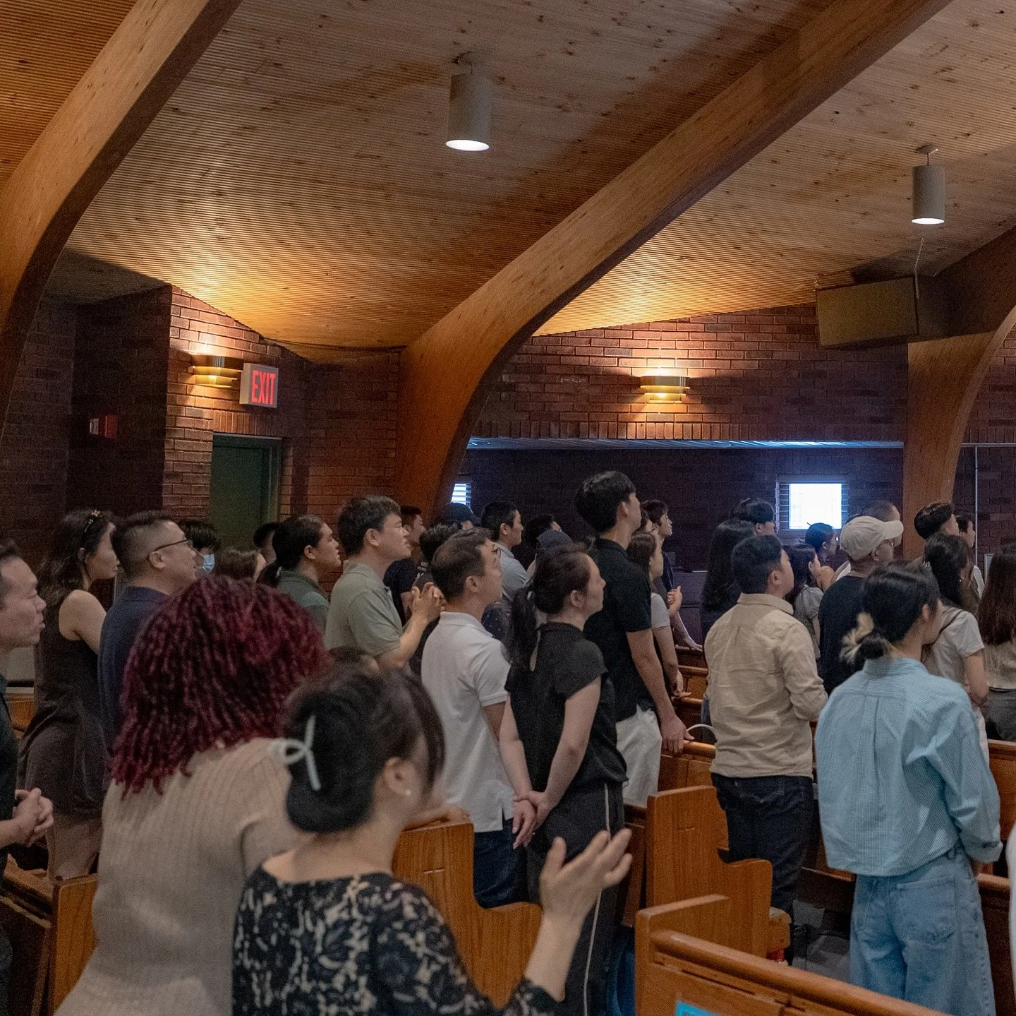&ldquo;I will bless the LORD at all times; his praise shall continually be in my mouth&ldquo; (Psalm 34:1)
.
.
.
#praise #church #jesus #communitychurch #corporateworship