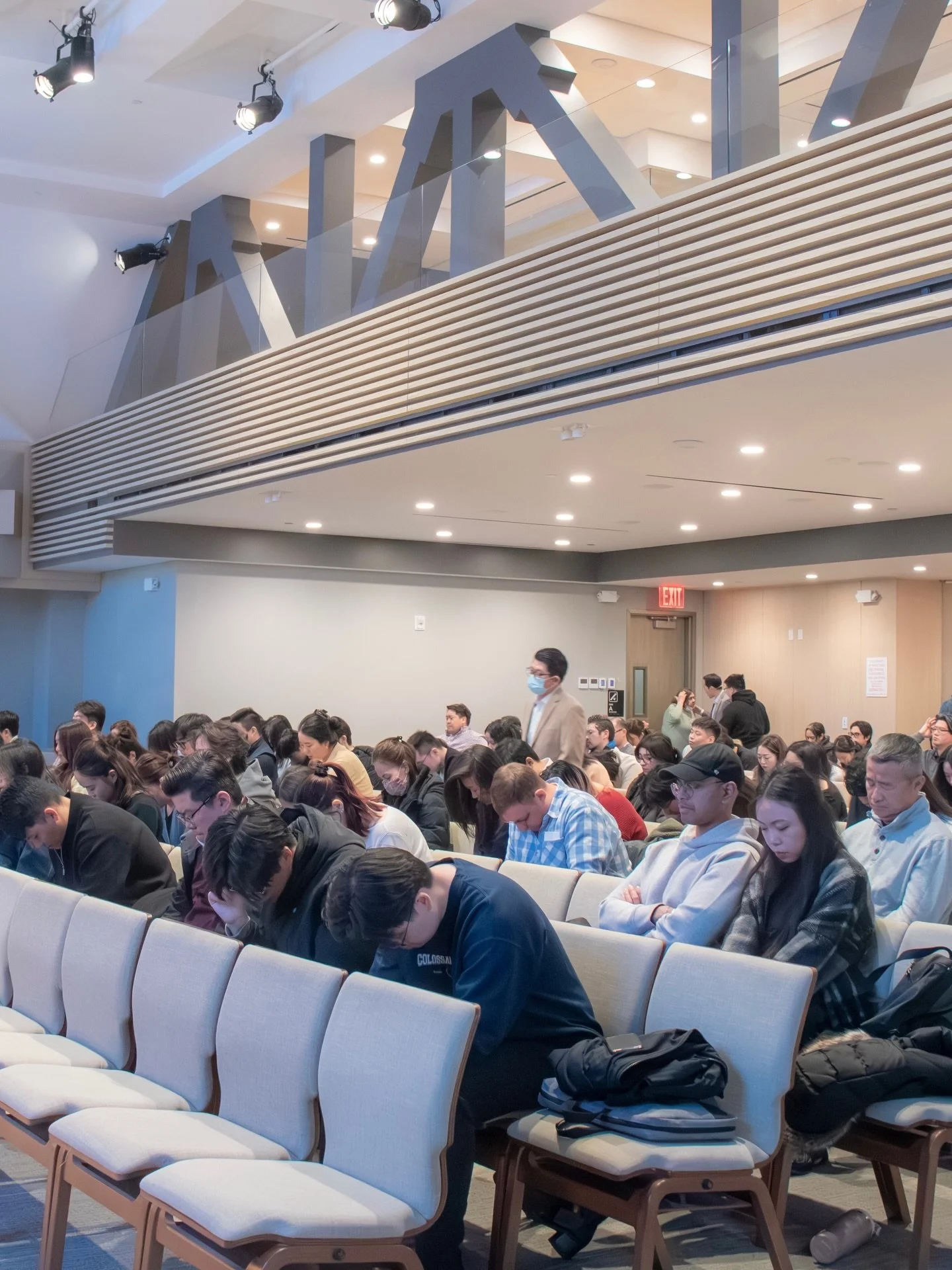 "When I am afraid, I put my trust in you.
In God, whose word I praise, in God I trust; I shall not be afraid. What can flesh do to me?"
Psalm 56:3-4
.
.
.
#sundayservice #praise #worship #churchfamily