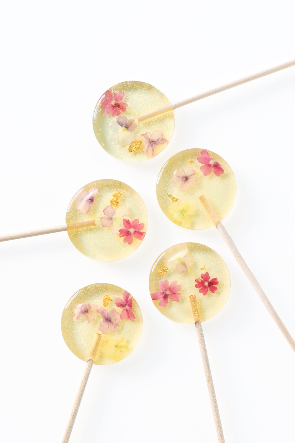 Gold Lollipops: Luxurious lollipops made with edible gold