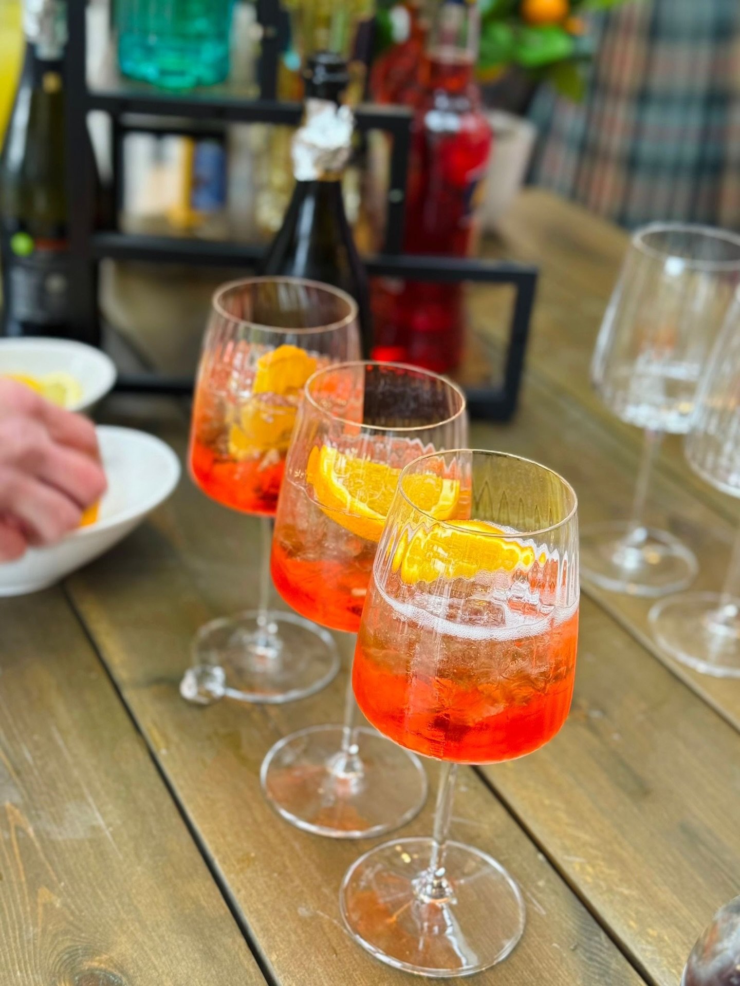 Cheers to Gemma + Eanna - celebrating their wedding at @newhallestate this weekend.

Cocktails were flowing - as were plenty pints of Guinness, it was an Irish wedding after all!

Thankfully Storm Dave didn&rsquo;t cause too much havoc&hellip; though