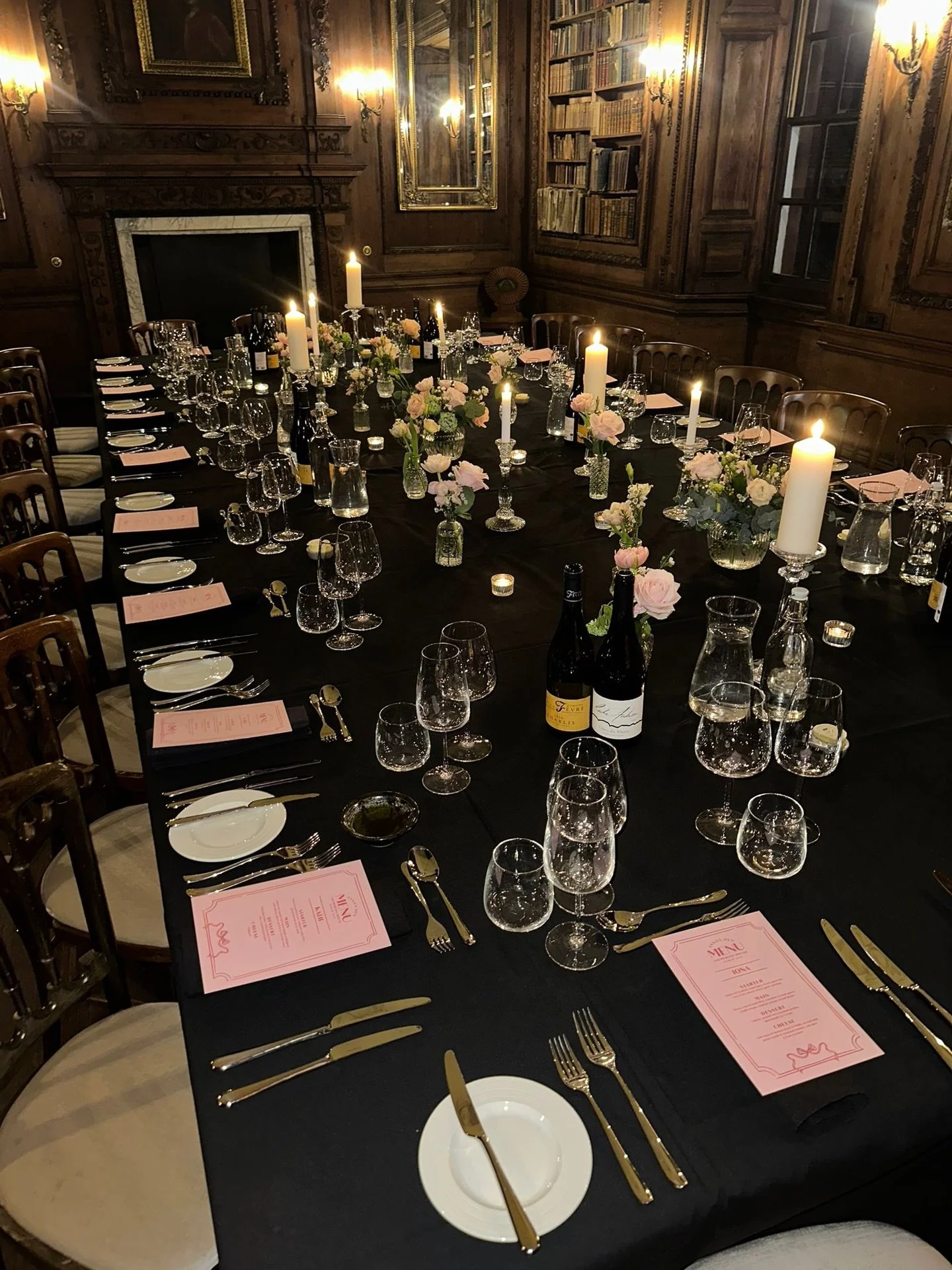 Some snaps from a decadent hen weekend we catered at @gilmertonhouse a couple of weeks ago.

The hens enjoyed a real mix of dining experiences - an elegant plated dinner in the stunning wood panelled Music Room; relaxed cheeseboards by the fire; and 
