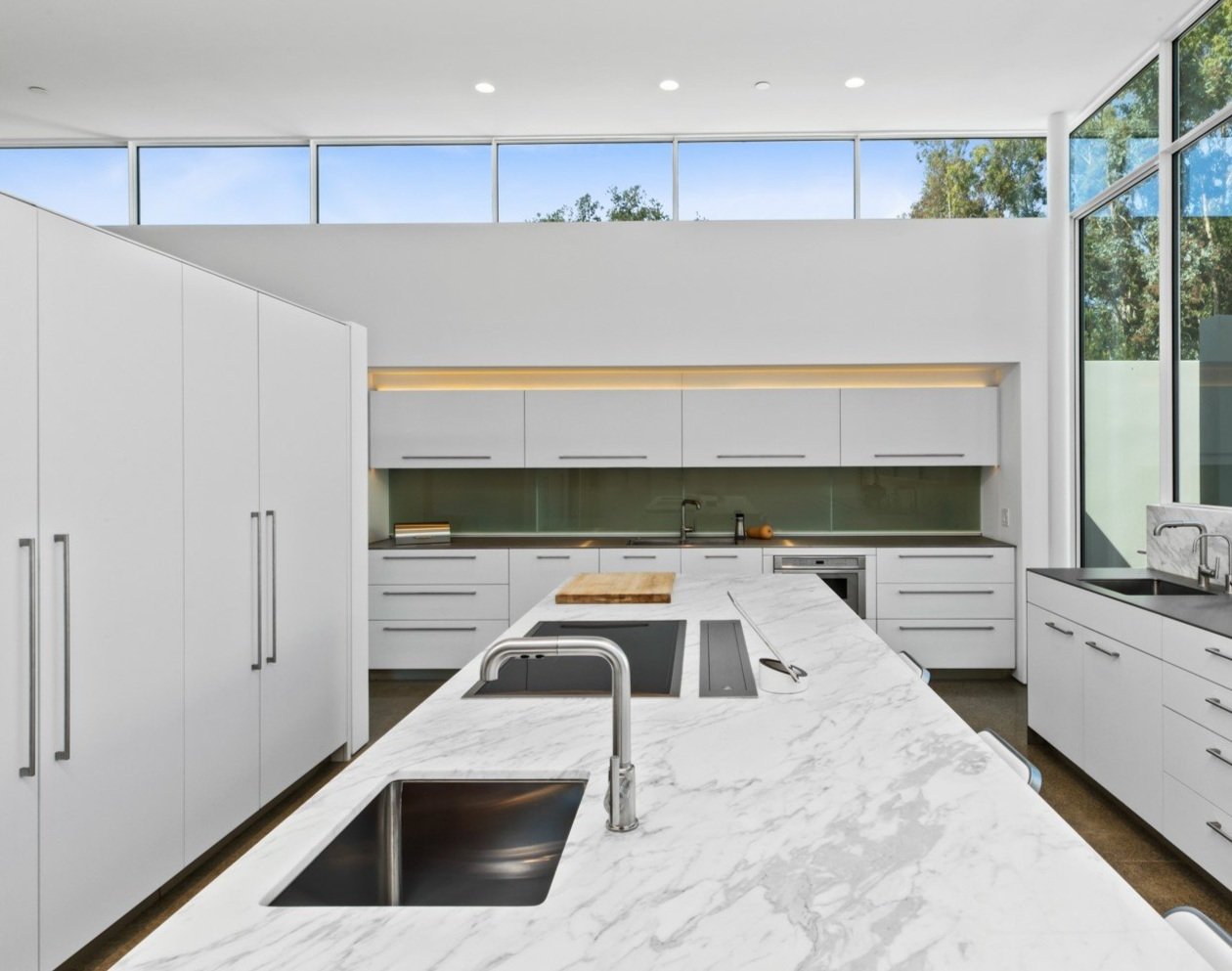 Kitchen+looking+west.jpg
