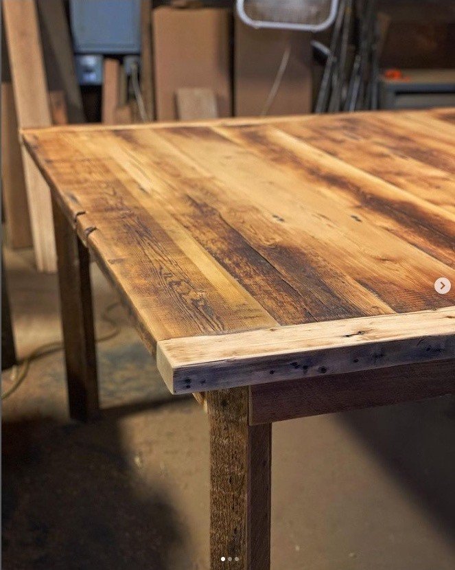  Spruce table. Photo courtesy of  @antiquelumberne . 