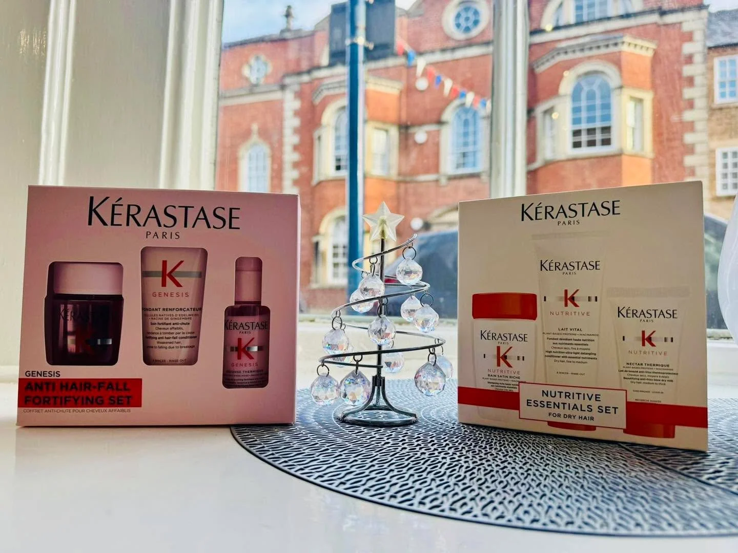 ✨ K&eacute;rastase Mini Gift Sets Are Here! ✨
Discover our two gorgeous K&eacute;rastase minis &mdash; available in the Genesis and Nutritive ranges. Each set includes a shampoo, conditioner and heat protector, making it the perfect little luxury for
