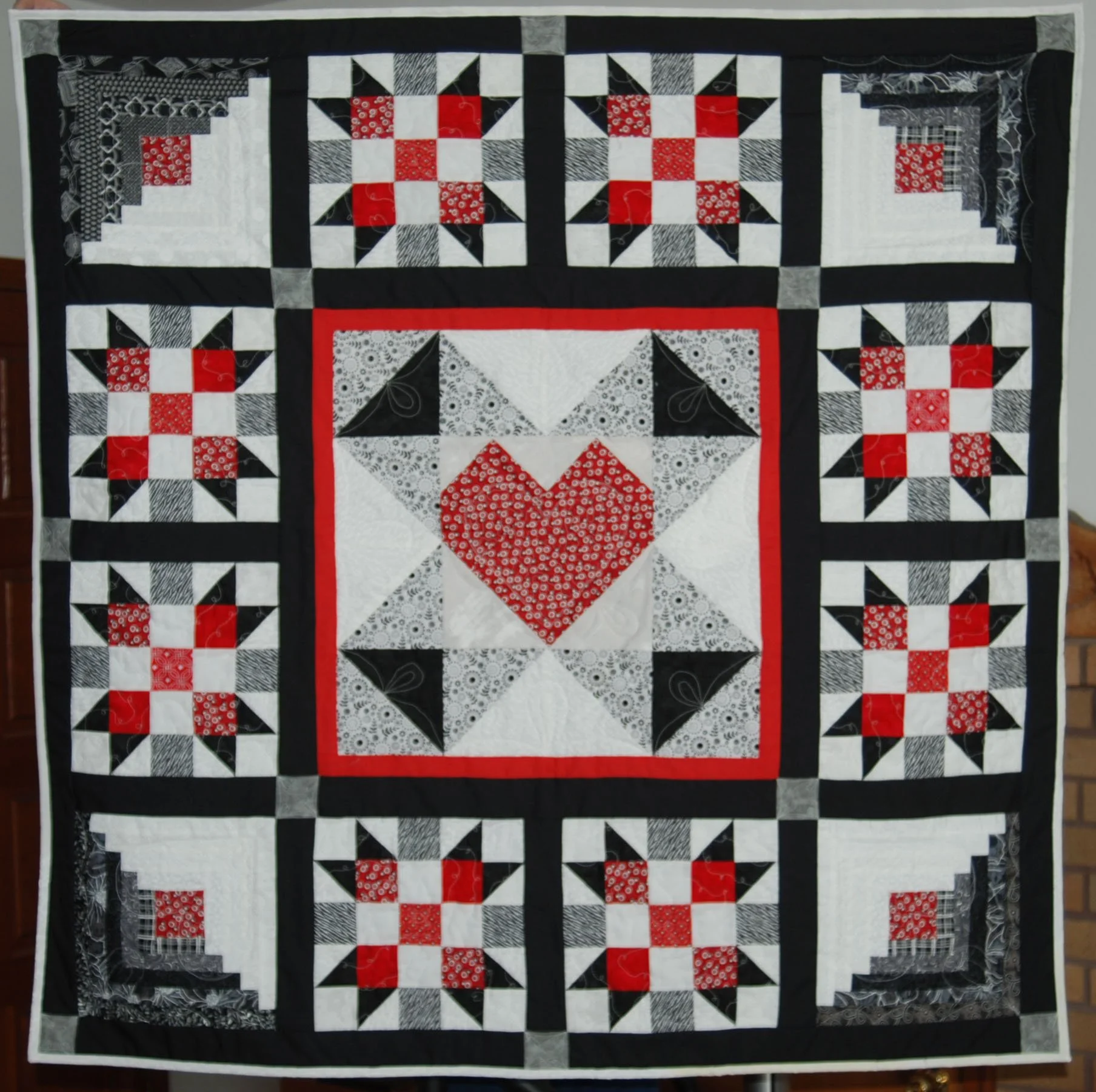 HDQG 10th Anniversary by Kemi Broadley, Redmond, OR 49" x 49"