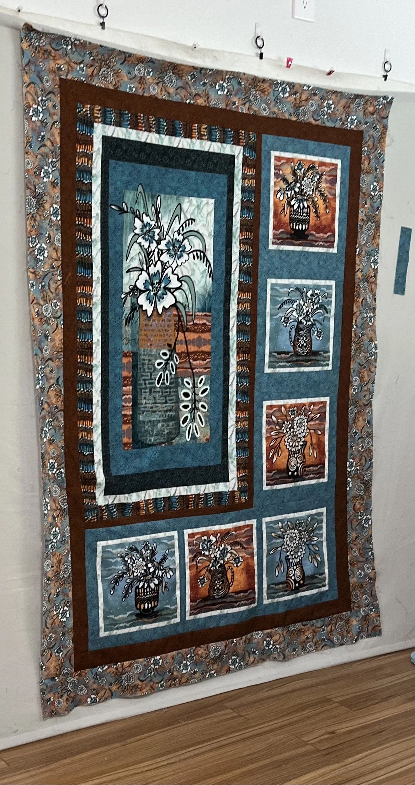 Fleurs by Vickie Crockett, Monmouth, OR 50" x 68"