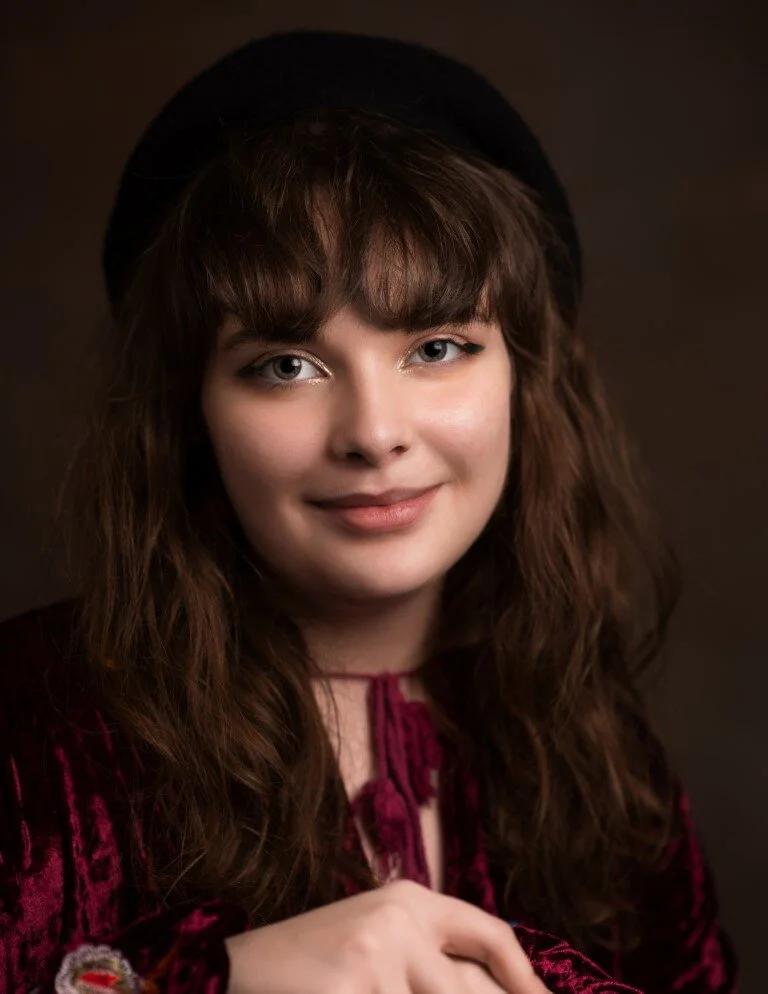 Abby-8 (Medium).jpg