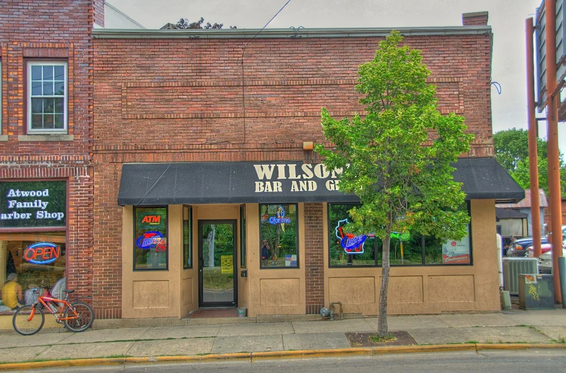 Wilsons Bar and Grill  (Medium).jpg