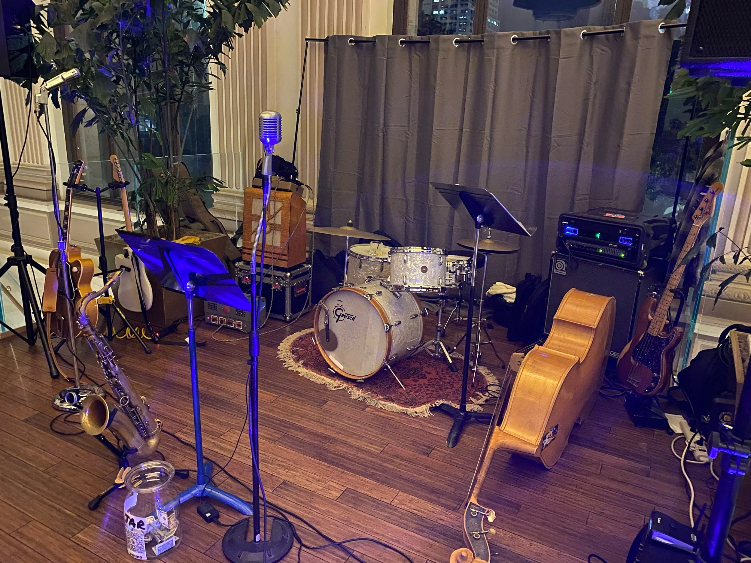 LIVE MUSIC from Chace 'n' the beat  (V)Palentine's Party