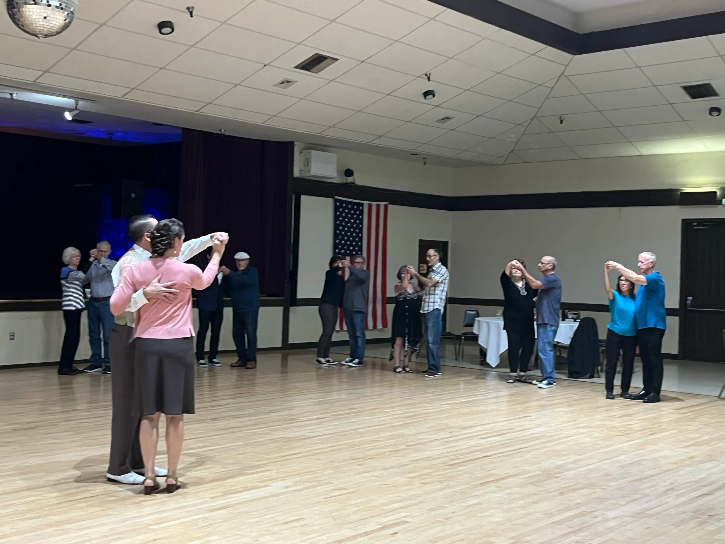 Sactown Swings @ Elks Lodge #6                           