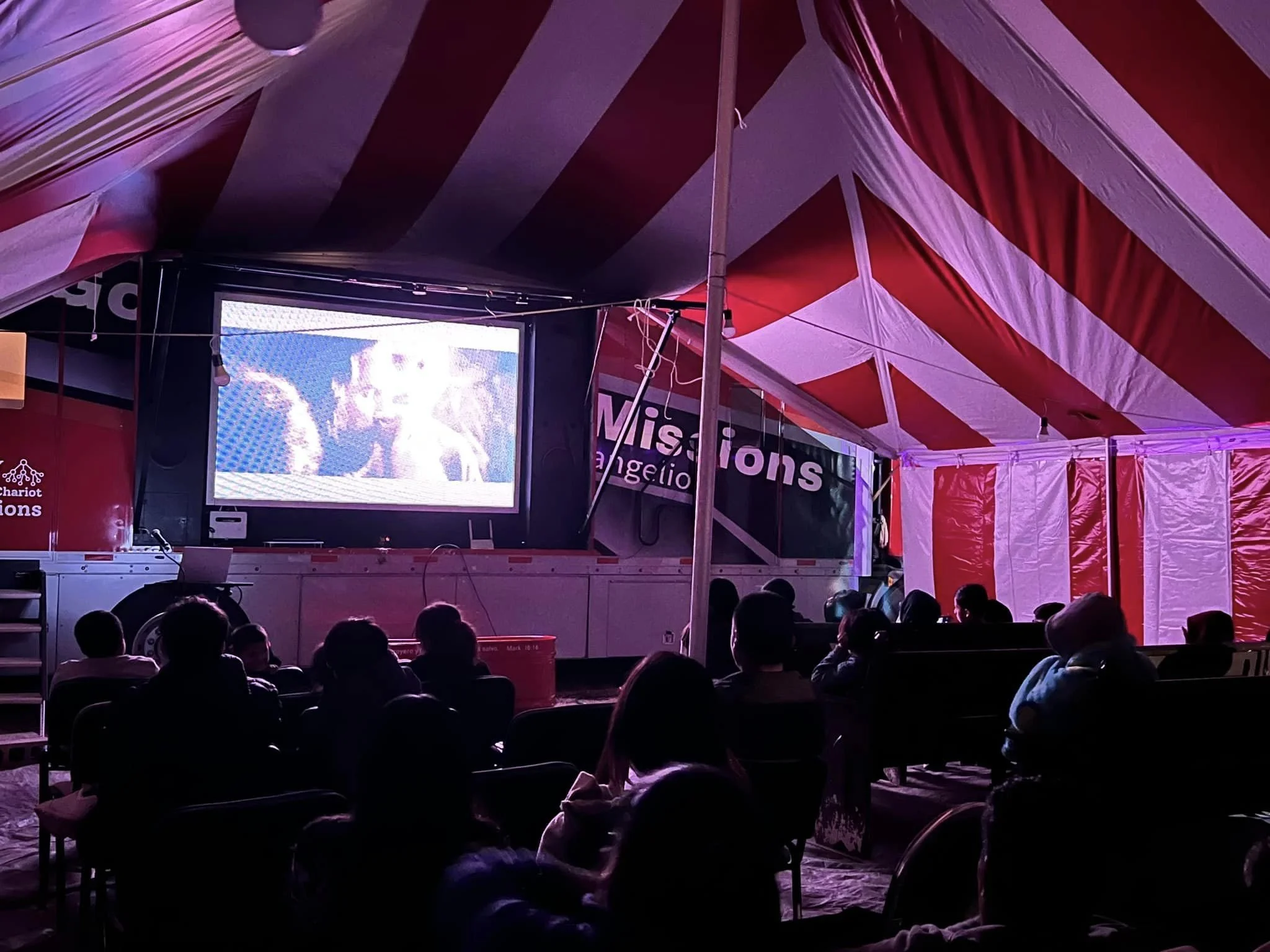 MEXICO GOSPEL CHARIOT/GOSPEL TRUCK WITH LOST SOULS IN MIND.