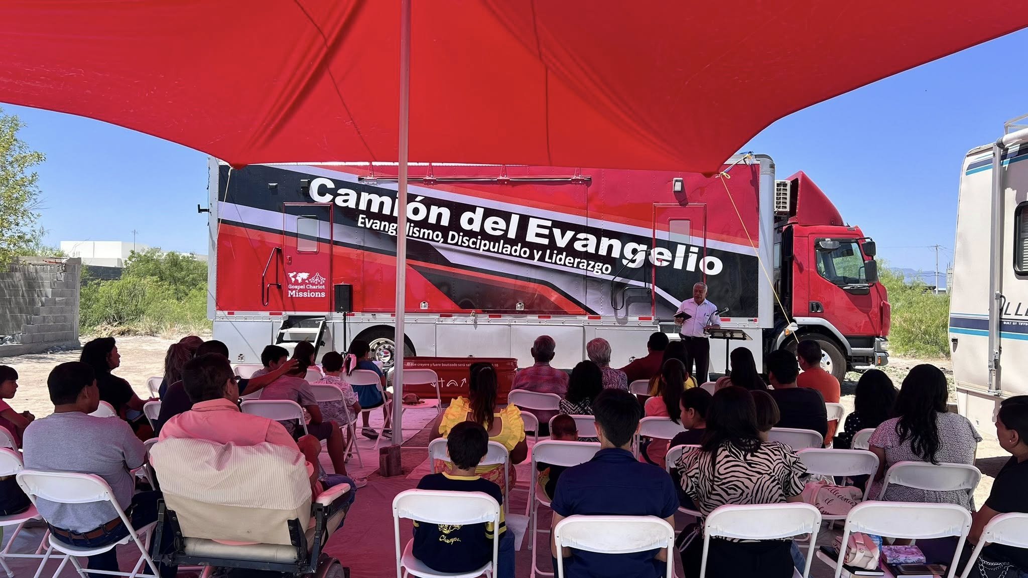 XIMENA SURRENDERS HER LIFE TO GOD.  MEXICO CAMPAIGN IN SAN BUENAVENTURA COAHUILA WITH LOST SOULS IN MIND.