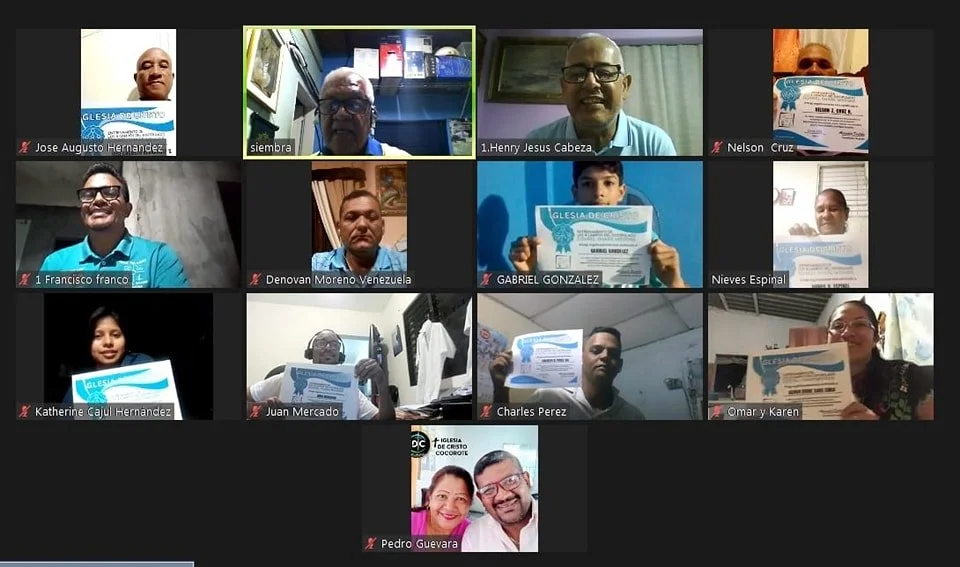 * LATINO AMERICA . GOSPEL CHARIOT/SHARE MISSIONS. *WITH LOST SOULS IN MIND*. *CHURCH OF CHRIST*