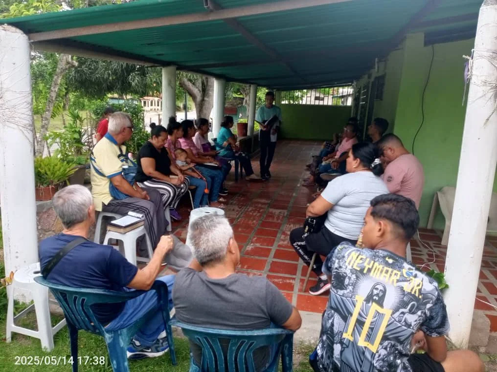 VENEZUELA STATE YARACUY CHURCH OF CHRIST BORAURE. GATHER - GROW - GO. DISCOVERING THE BIBLE ALONG WITH LOST SOULS IN MIND.