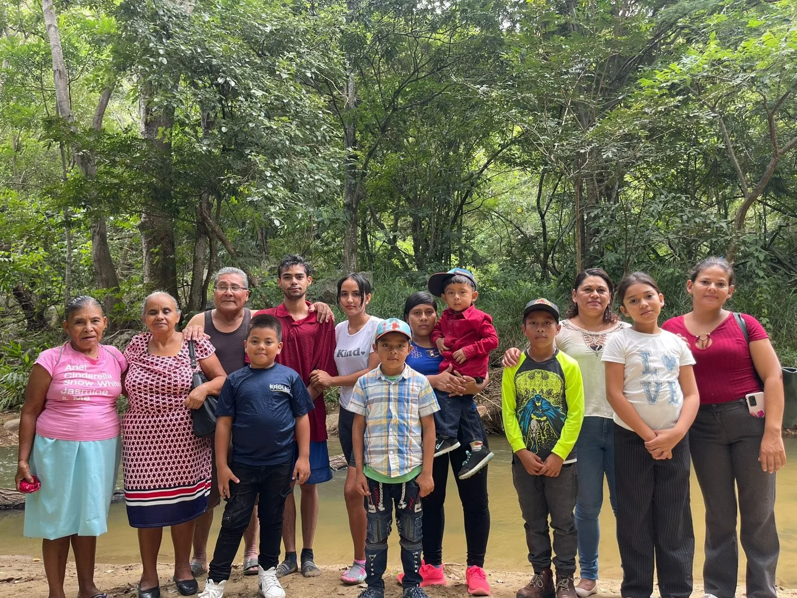 NICARAGUA MEET-GROW-GO WITH LOST SOULS IN MIND. CHURCH OF CHRIST IN OCOTAL.