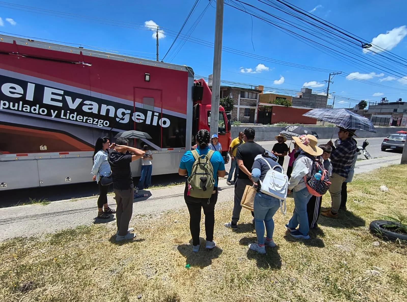 EVERYBODY SHOULD KNOW... WHO IS JESUS MEET-GROW-GO WITH LOST SOULS IN MIND. IDC SAN JUAN DEL RIO QUERETARO MEXICO &amp; GOSPEL CHARIOT/SHARE MISSIONS LATINOAMERICA.