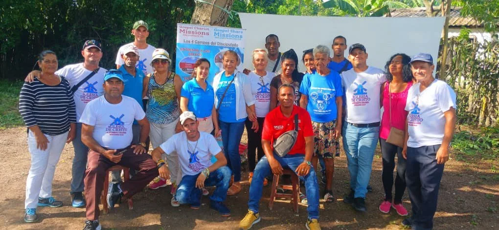 CUBA DAY 5 (PART 2) CAMPAIGN IN THE COMMUNITY OF PALMA SORIANO. OUTDOOR PREACHING AND CHILDREN PROJECT: INTRODUCING JESUS TO OUR COMMUNITY.
