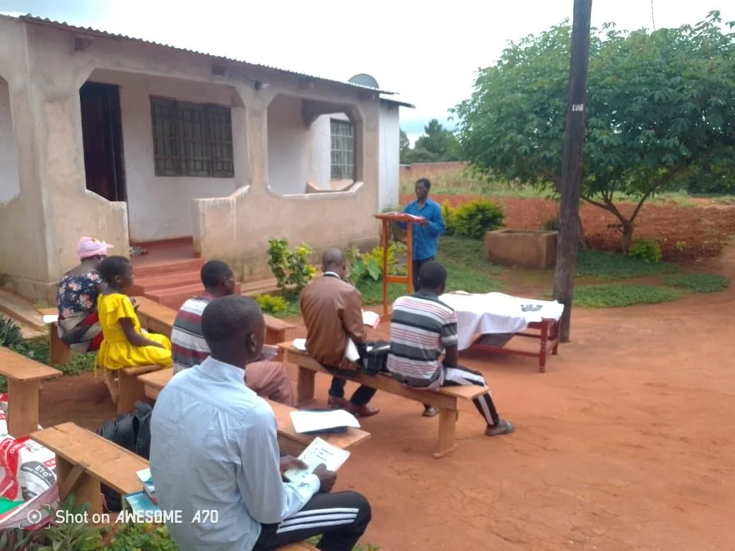 MALAWI 4 FIELDS DISCIPLESHIP AND CHURCH MULTIPLICATION SWORD METHOD FROM THE BOOK OF TITUS 1:1-11 AT SONDA CHURCH OF CHRIST IN MZUZU.