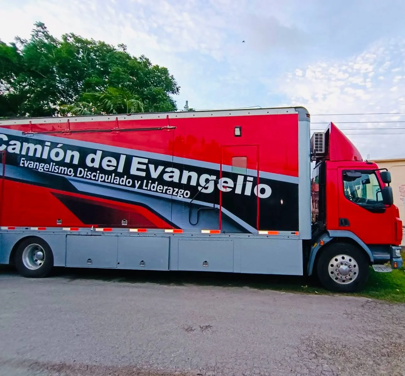 MEXICO EQUIPPING TO REACH COMMUNITIES, WITH THE GOSPEL, MAKING DISCIPLES AND DEVELOPING HEALTHY LEADERS.