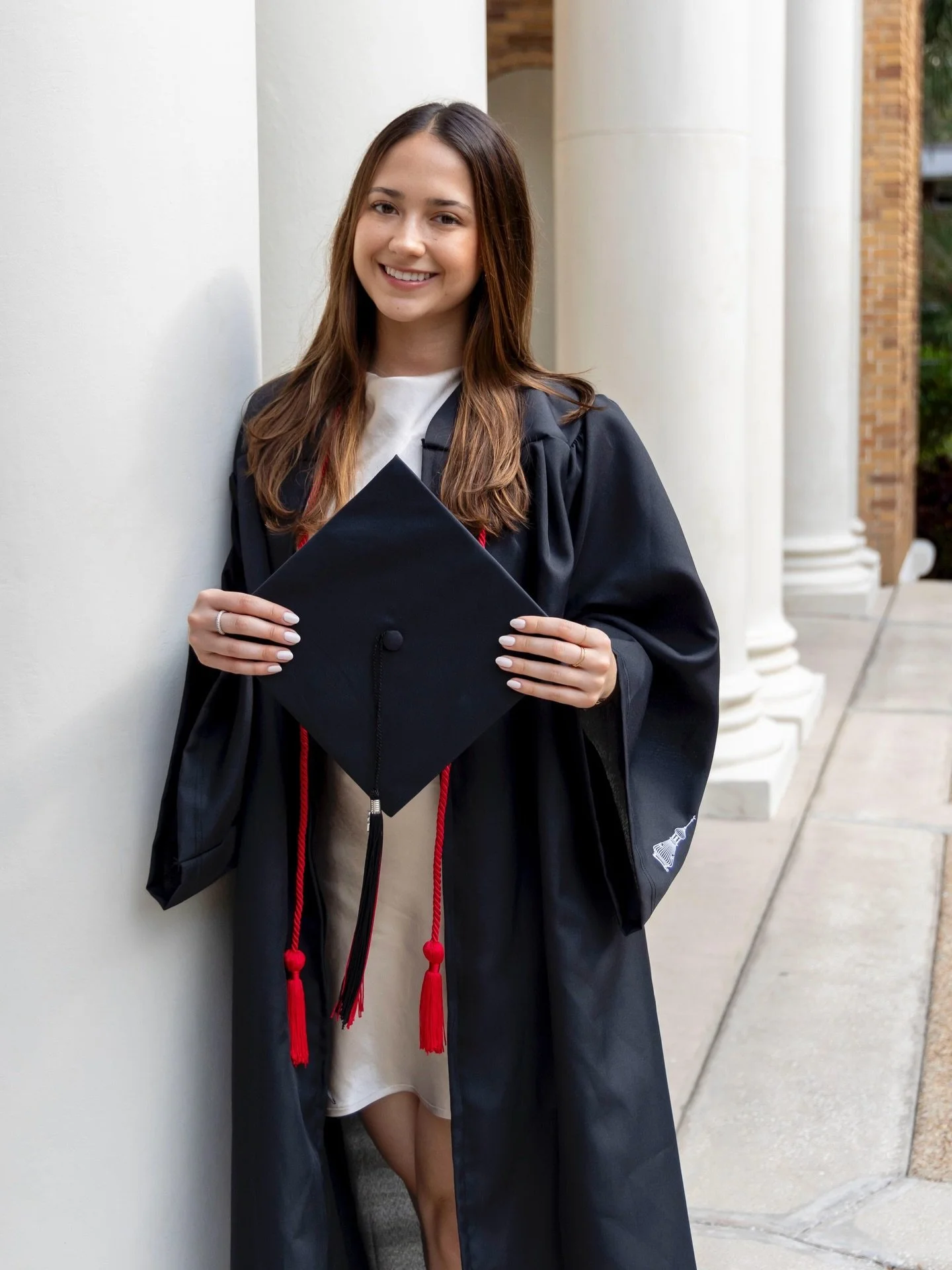 She did it! 🎓✨
Join us in celebrating our incredible Creative Content Designer, Maria, on her graduation from UT! She brings magic to everything she touches, and now she&rsquo;s adding a diploma to the mix.

We&rsquo;re so proud of you, Maria! The b