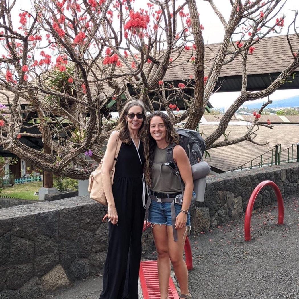 We are all connected. 
Once again, I am honored to see that one of my retreats has brought together to people who have found a true connection. It was so lovely to see Cristin and Mandi meet up in San Jose, Costa Rica this past weekend. Mandi and Cri