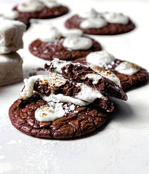 S'mores Brownie Crinkle Cookies (Paleo, Gluten free, Dairy free)
