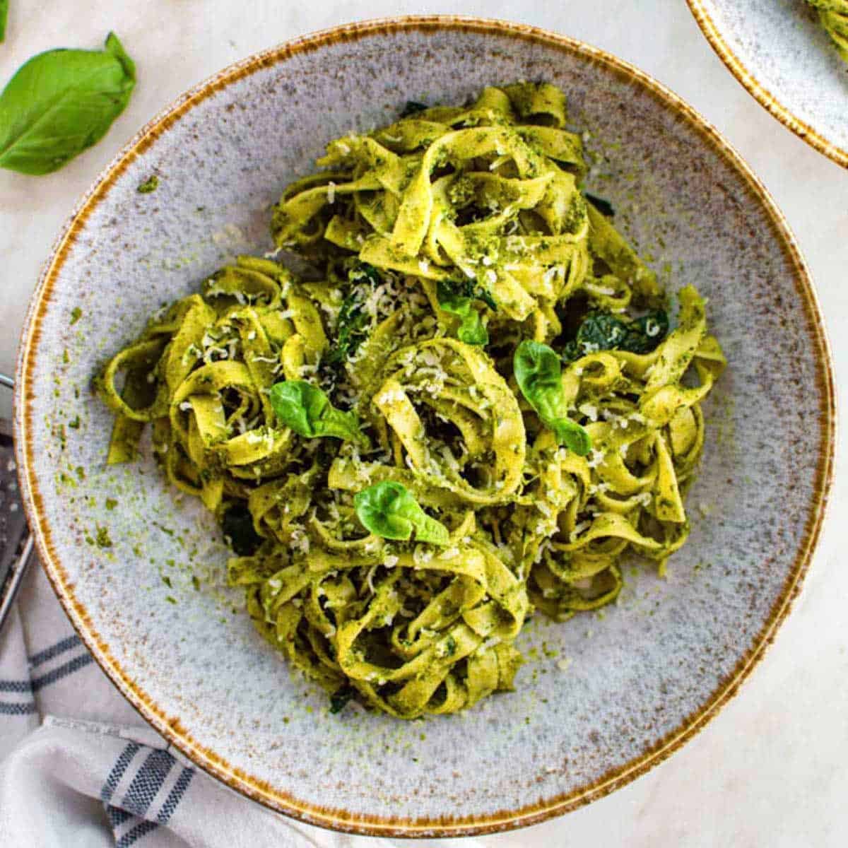 tagliatelle-pesto-pasta-1.jpg