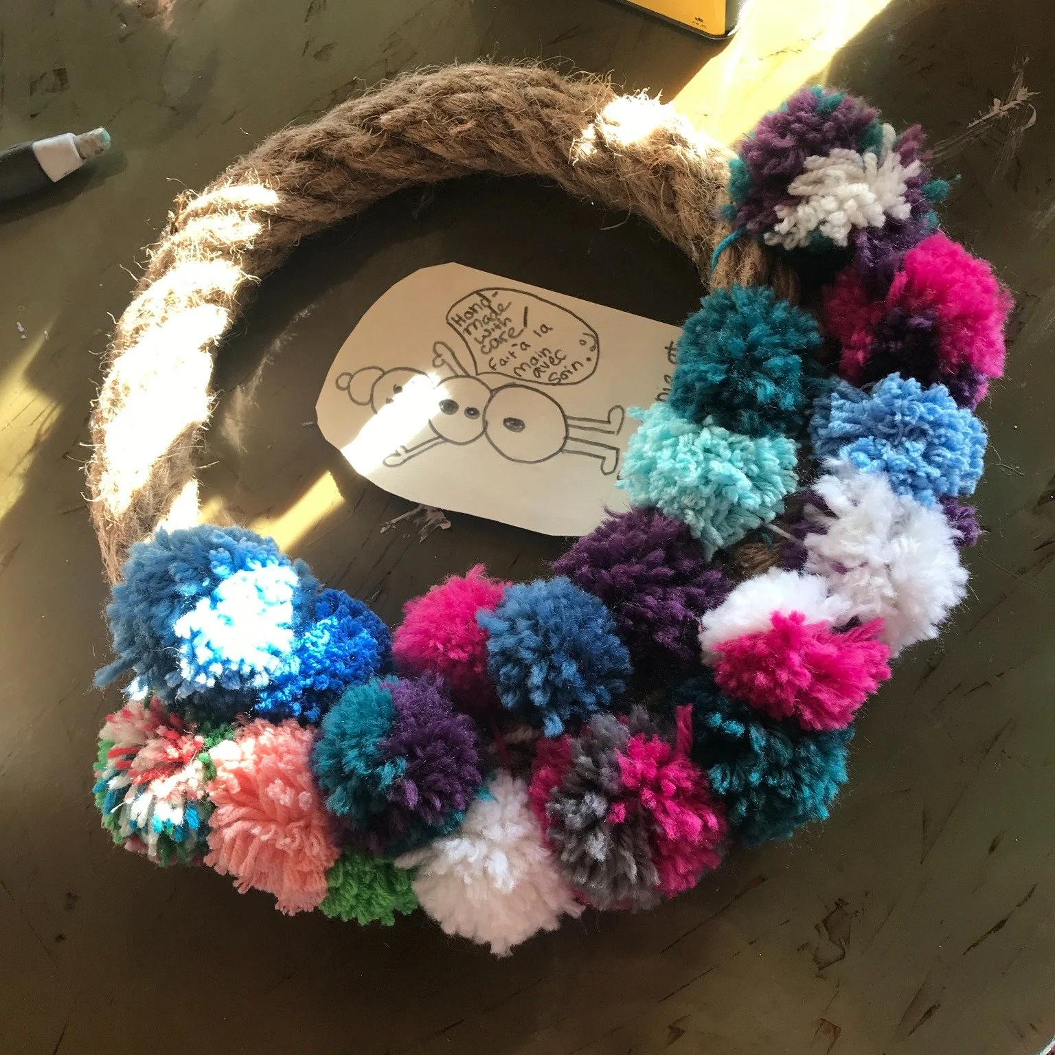 🎉 C&rsquo;est ce samedi! Le March&eacute; des F&ecirc;tes des enfants se tiendra de 15h &agrave; 17h. La Cabane se transforme en v&eacute;ritable march&eacute; avec une vingtaine de jeunes entrepreneur&middot;es venu&middot;es vendre leurs cr&eacute