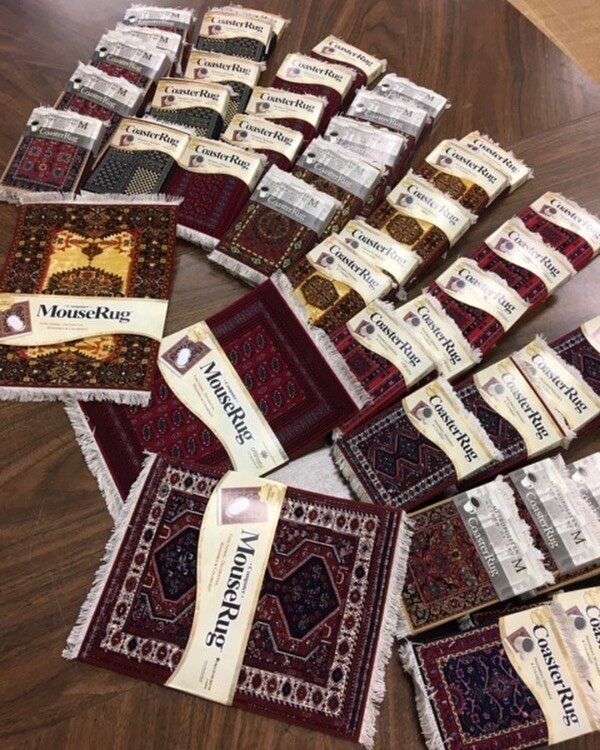 🐫 Just in! Get your coaster rugs today
&bull;
#mouserugs #coasterrugs #handknotted #rugrepaur #caravanhsv #shoplocal #shophsv