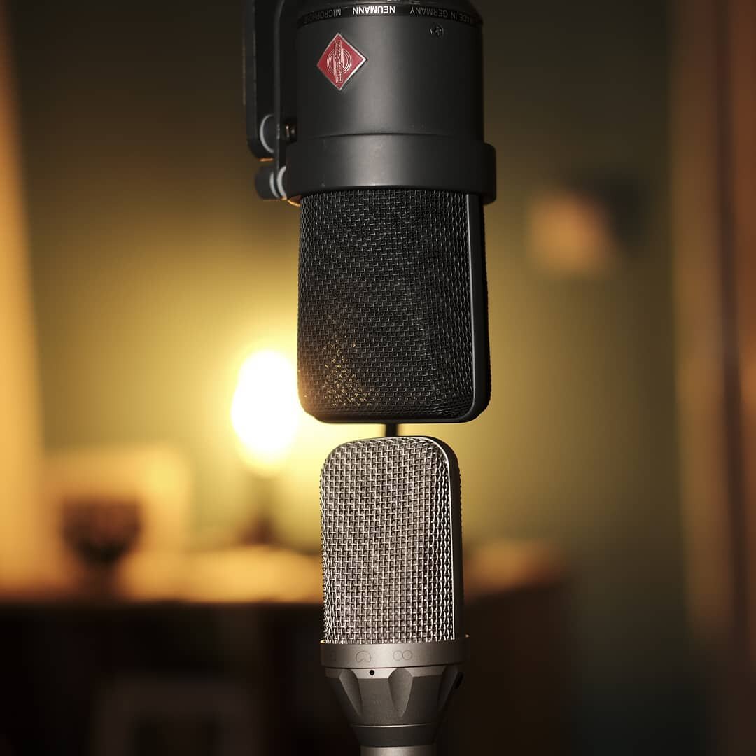 Neumann's most natural microphone against the Gefell's classic M7 capsule; TLM 170 vs UMT70s set in cardioid.

New video is up.

#classicalguitar #classicalmusic #acousticguitar #recordingengineer #musicproducer #guitar #guitarist #microphone #neuman