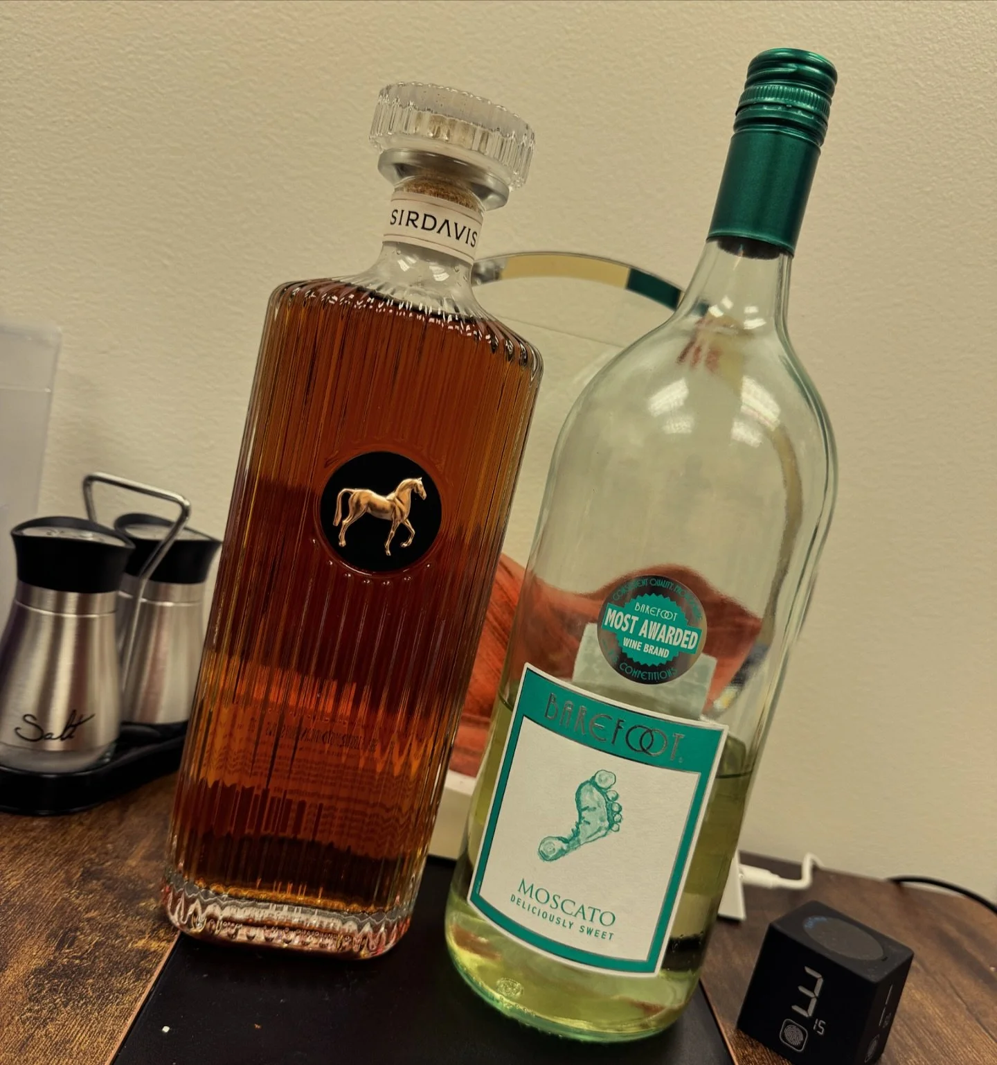 I guess you could say I have varied tastes. Can&rsquo;t wait to try this @sirdavis! Been waiting. Thought I&rsquo;d hold out for a special occasion but end of the week will have to do. 

Did you get a bottle yet? 

@beyonce @parkwood 

#cheerstothewe