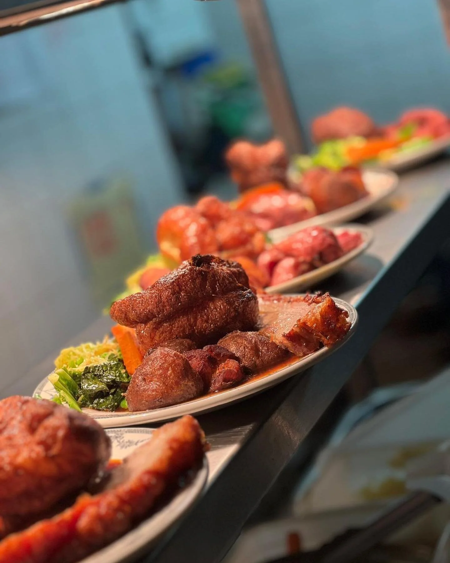 Don&rsquo;t forget to book your table for our Sunday roast! 🍷🍴Bookings via @resy