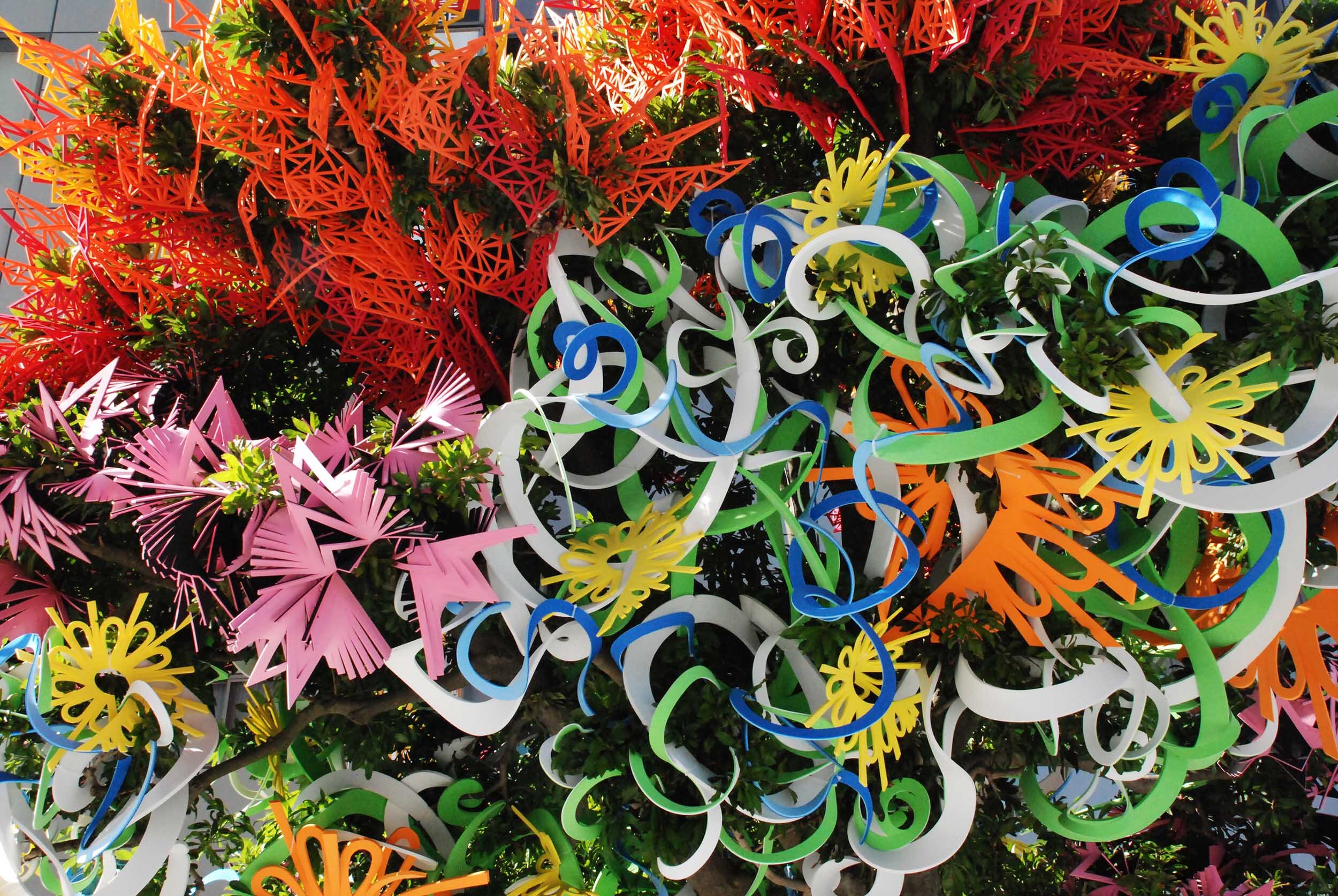 giant flower tree bouquet socially engaged community art installation sculpture Hamamatsu site-specific 