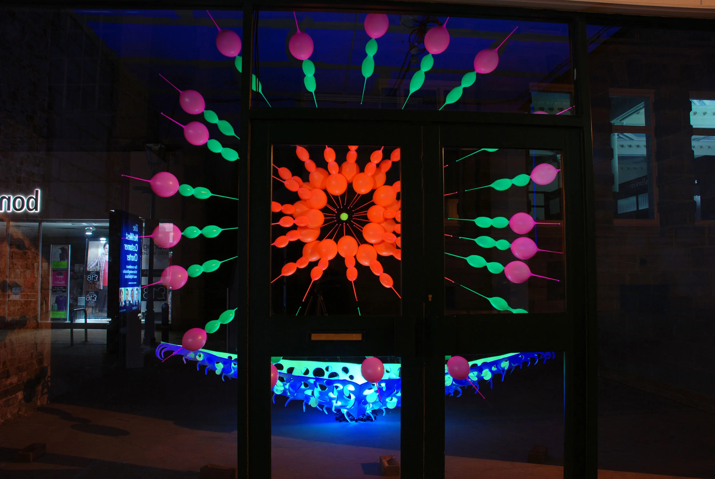 light sculpture giant tree installation exhibition urban regeneration public art Hull UK 