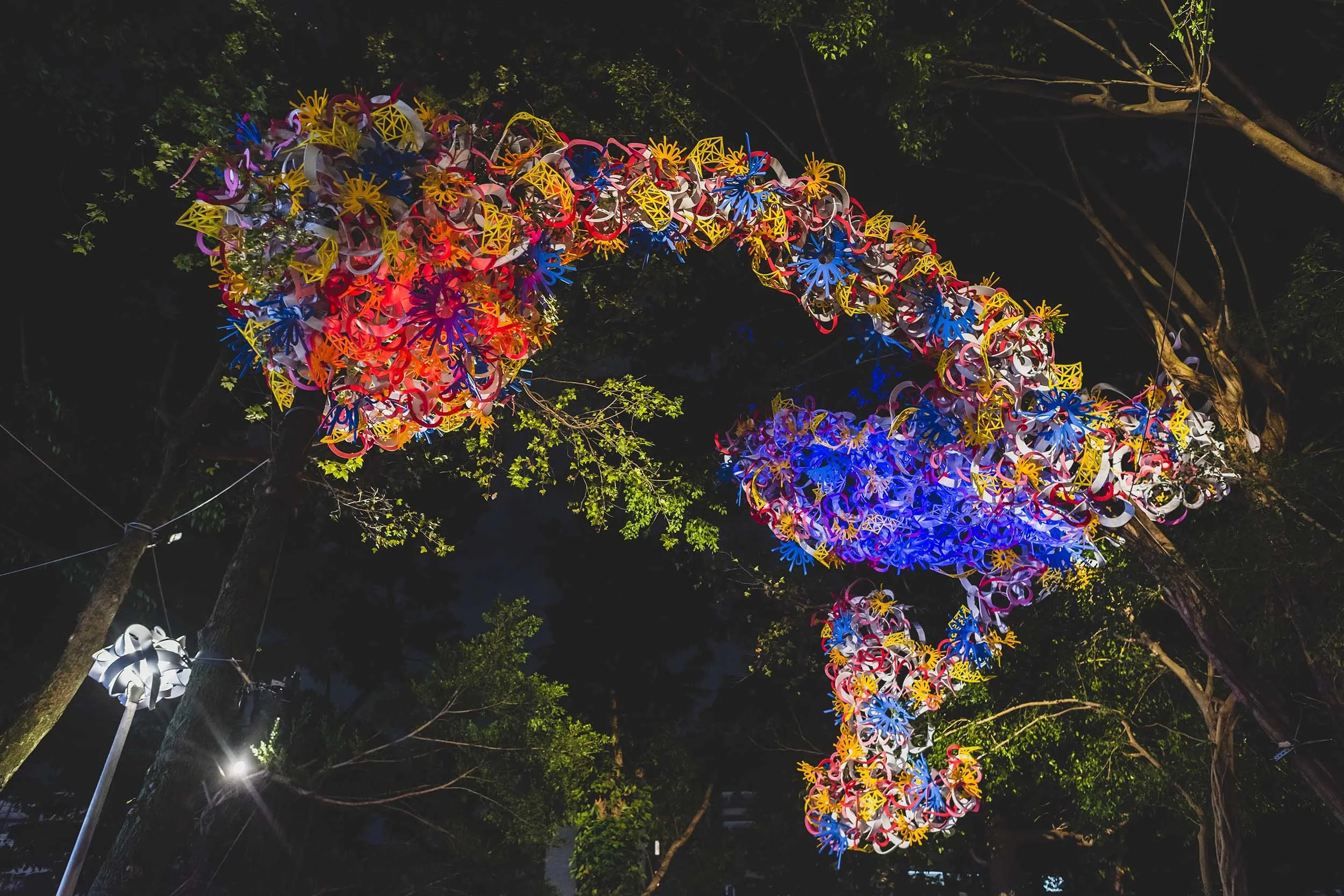 Tsai-Yoshikawa-First-Light-Tree-Art-Installation-Light-Up-the-Future-Yanji-Park-2023-Taiwan-Lantern-Festival-in-Taipei-06.jpg