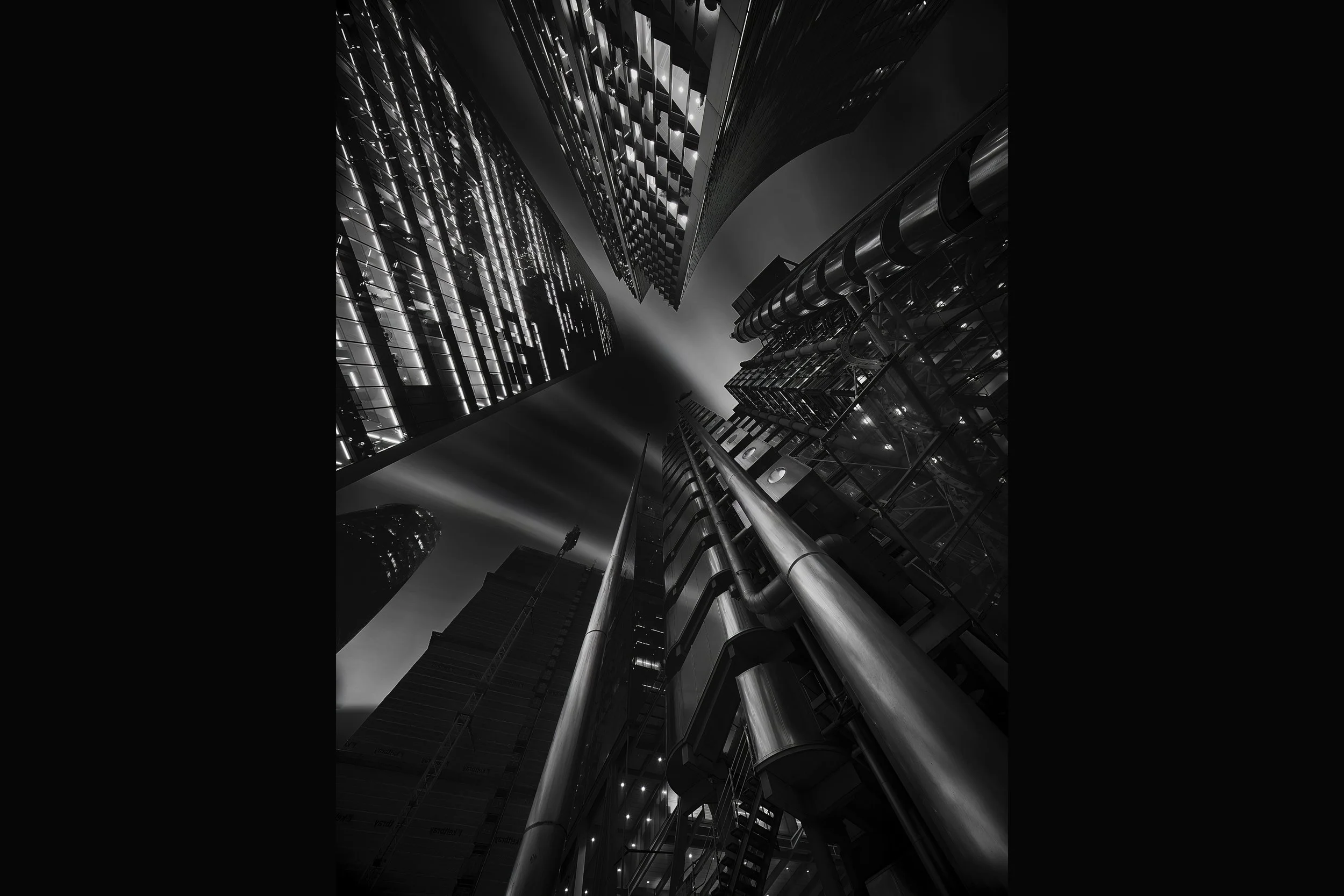 Lloyds of London 3 B&W