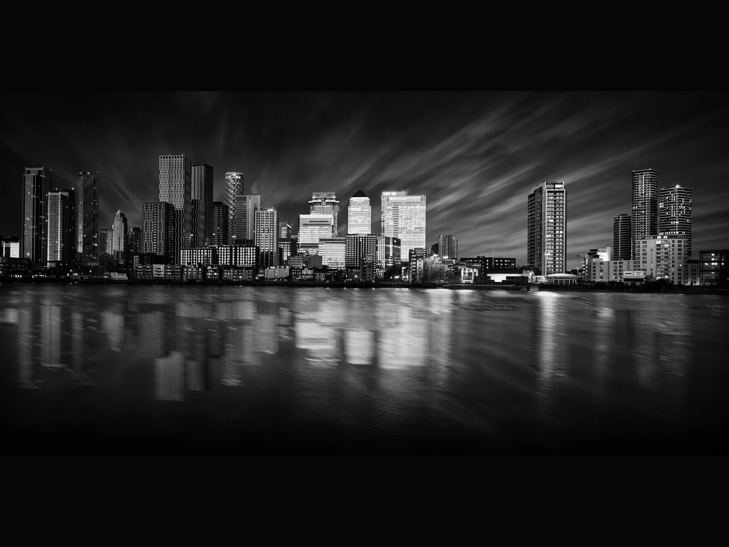Canary Wharf panoramic 2