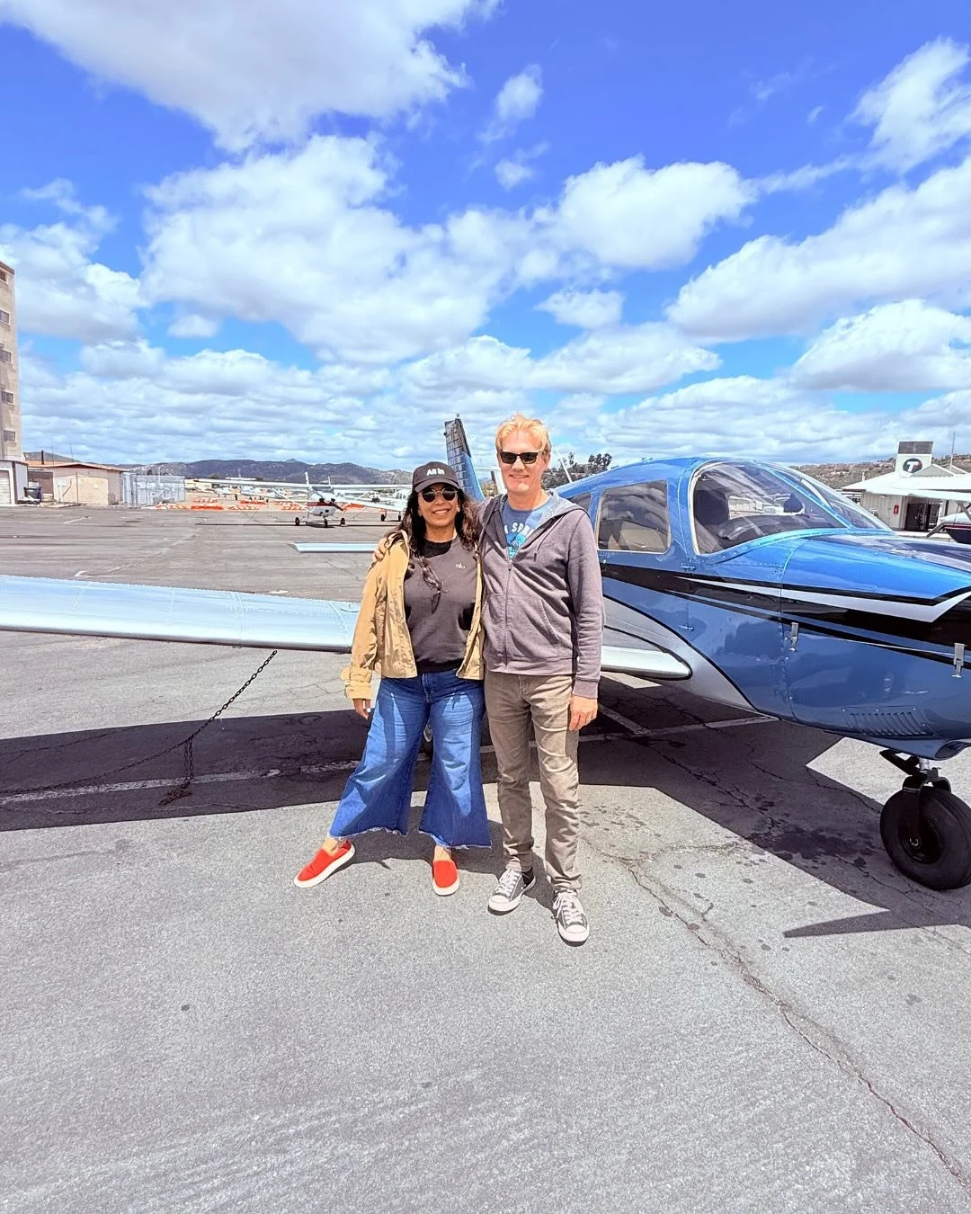 This year, I chose to go ALL IN.
On life. On fear. On the version of myself that doesn&rsquo;t wait for the perfect time.

First private flight.
First time in the co-pilot seat.
My friend @omgangelo flying us.
My son right behind me.
Heart racing, ha