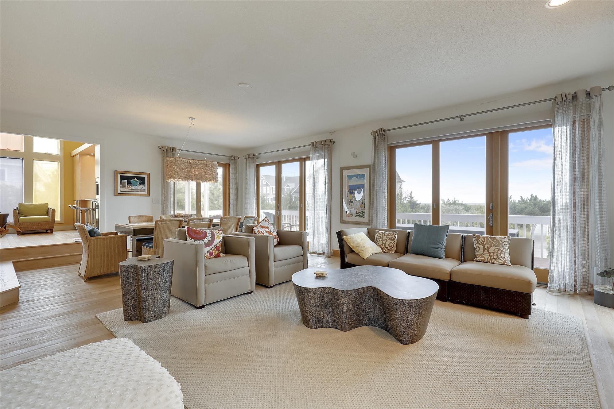 Main Level-Living Room-_E1A8296.JPG
