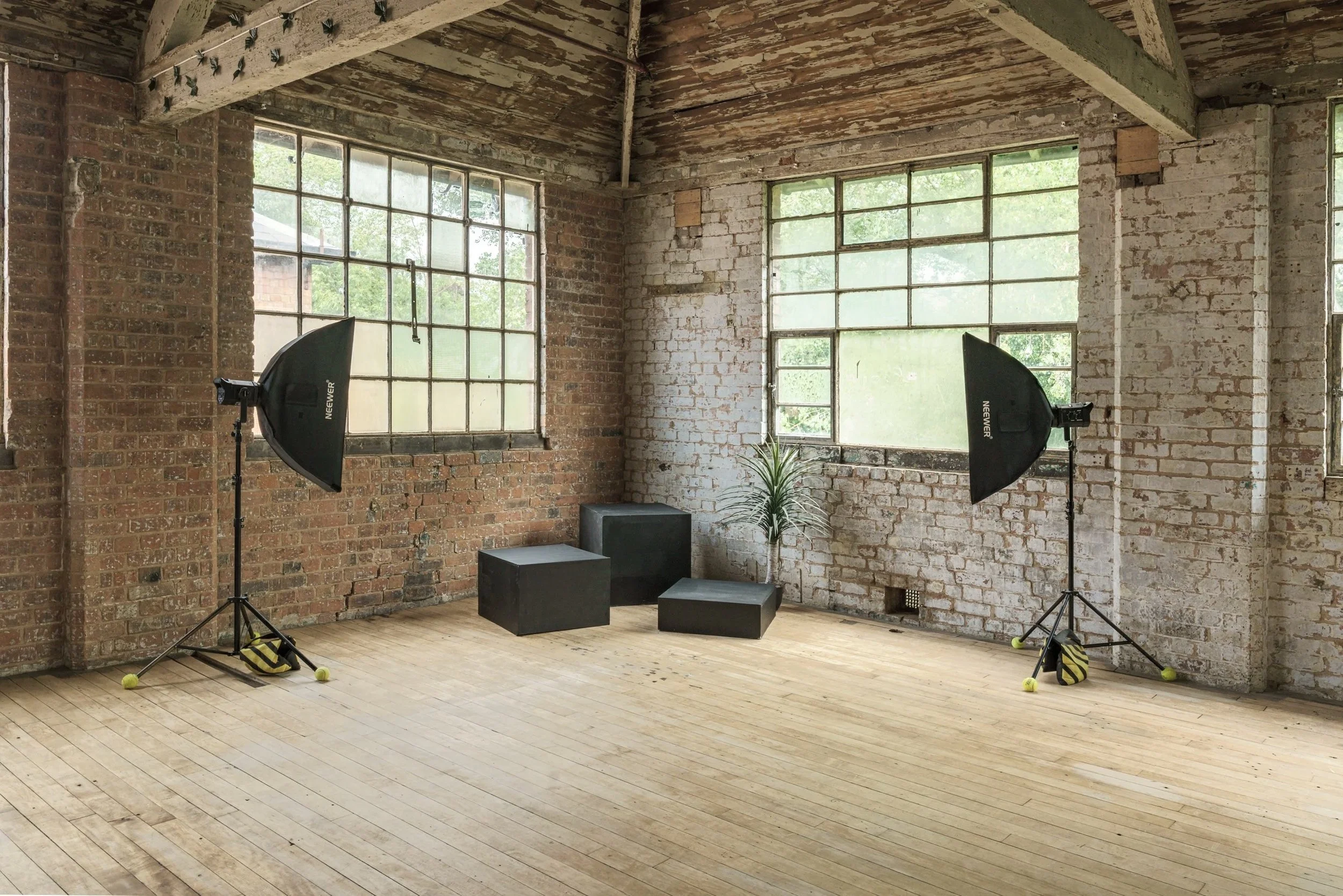 540 Sq Ft Industrial Area