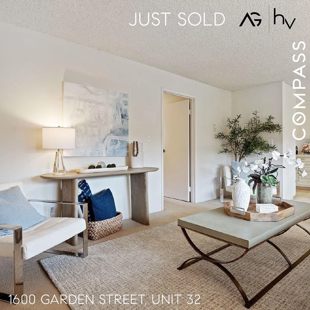 ⭐️ SOLD ⭐️ We were beyond grateful to have helped our repeat client locate the perfect vacation home near all the necessities. With the downtown just a few blocks away and the park across the street , 1600 Garden offers a perfect Santa Barbara Getawa