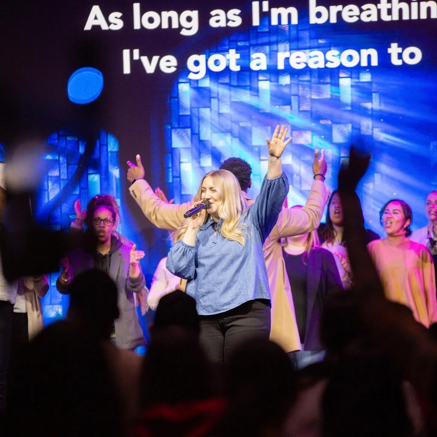 𝐑𝐞𝐦𝐞𝐦𝐛𝐞𝐫, 𝐲𝐨𝐮 𝐚𝐫𝐞 𝐭𝐡𝐞 𝐰𝐨𝐫𝐬𝐡𝐢𝐩 𝐬𝐞𝐫𝐯𝐢𝐜𝐞.

So let&rsquo;s pray that we are going to bring our best self to church. 

We will worship like never before.

Pray with passion.

Receive the Word and be doers of the Word.

Offer