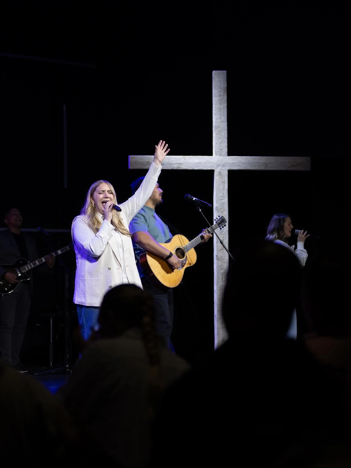 SUNDAY IS COMING ⛪️🕊️

SEE YOU AT 9AM &amp; 11AM ❤️&zwj;🔥