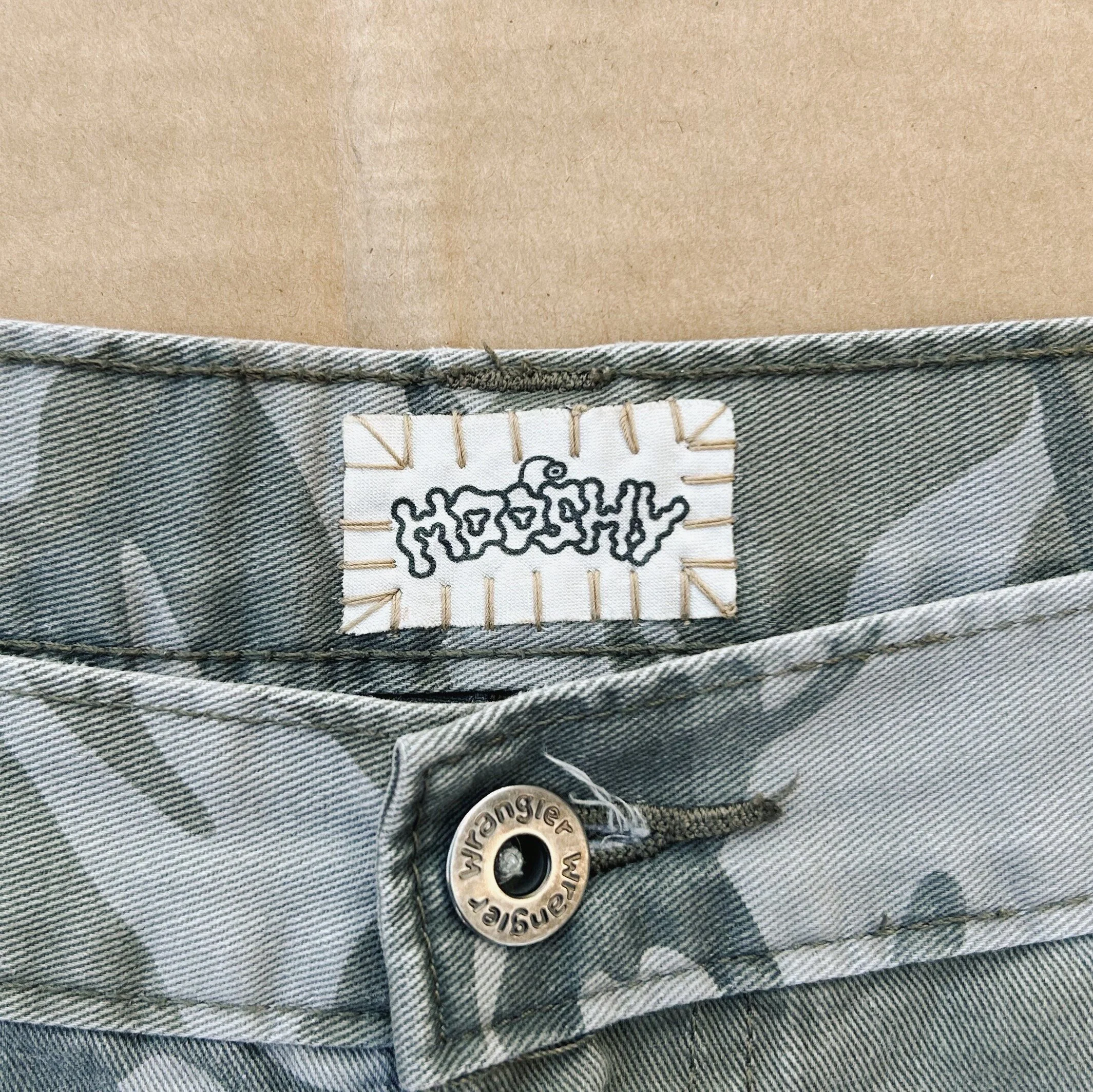 88761089-11C5-4FFC-AB0B-A0CD76E1CC57