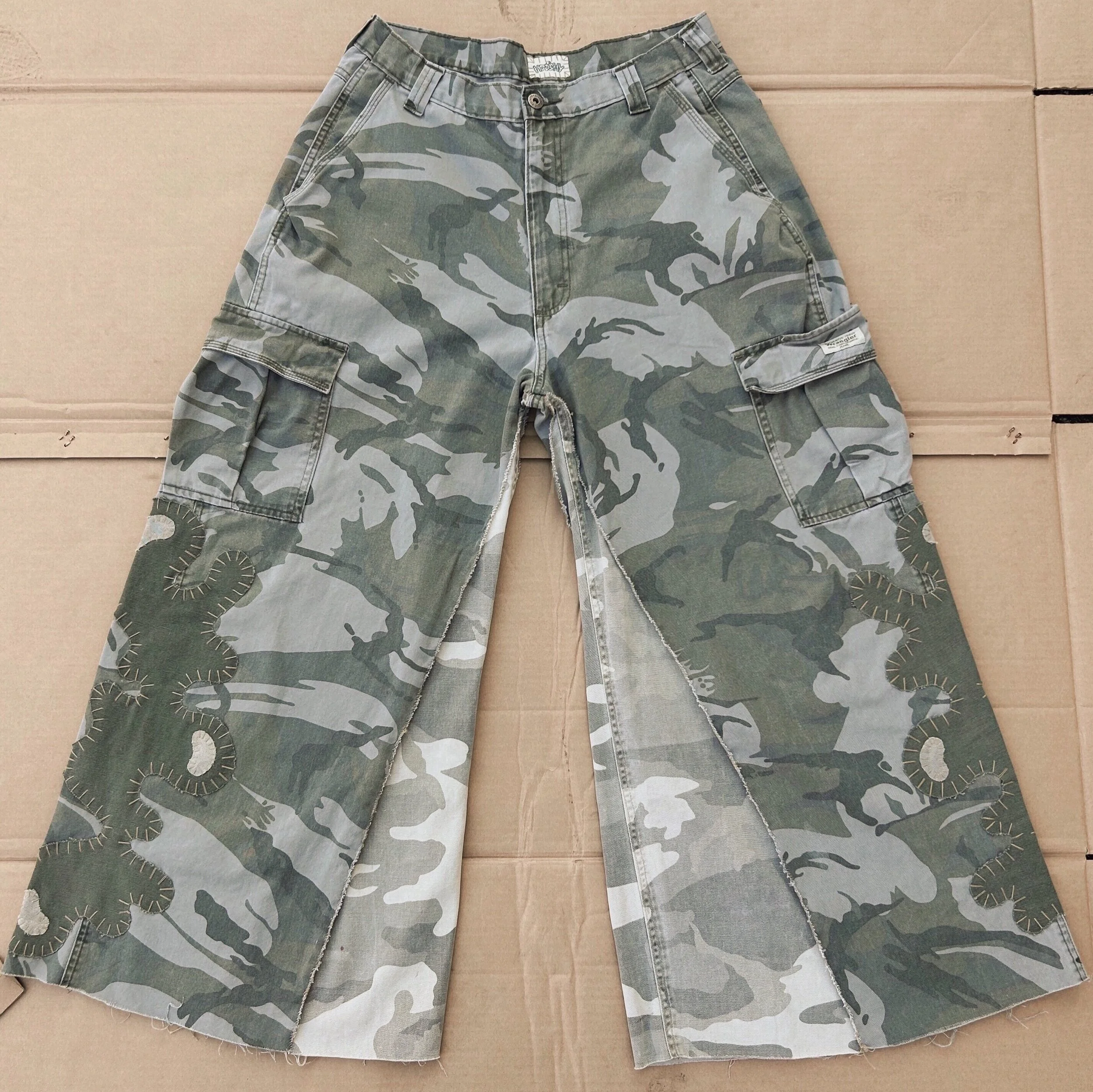 260A9AA4-0373-414B-B3F8-5D19E6B15A65