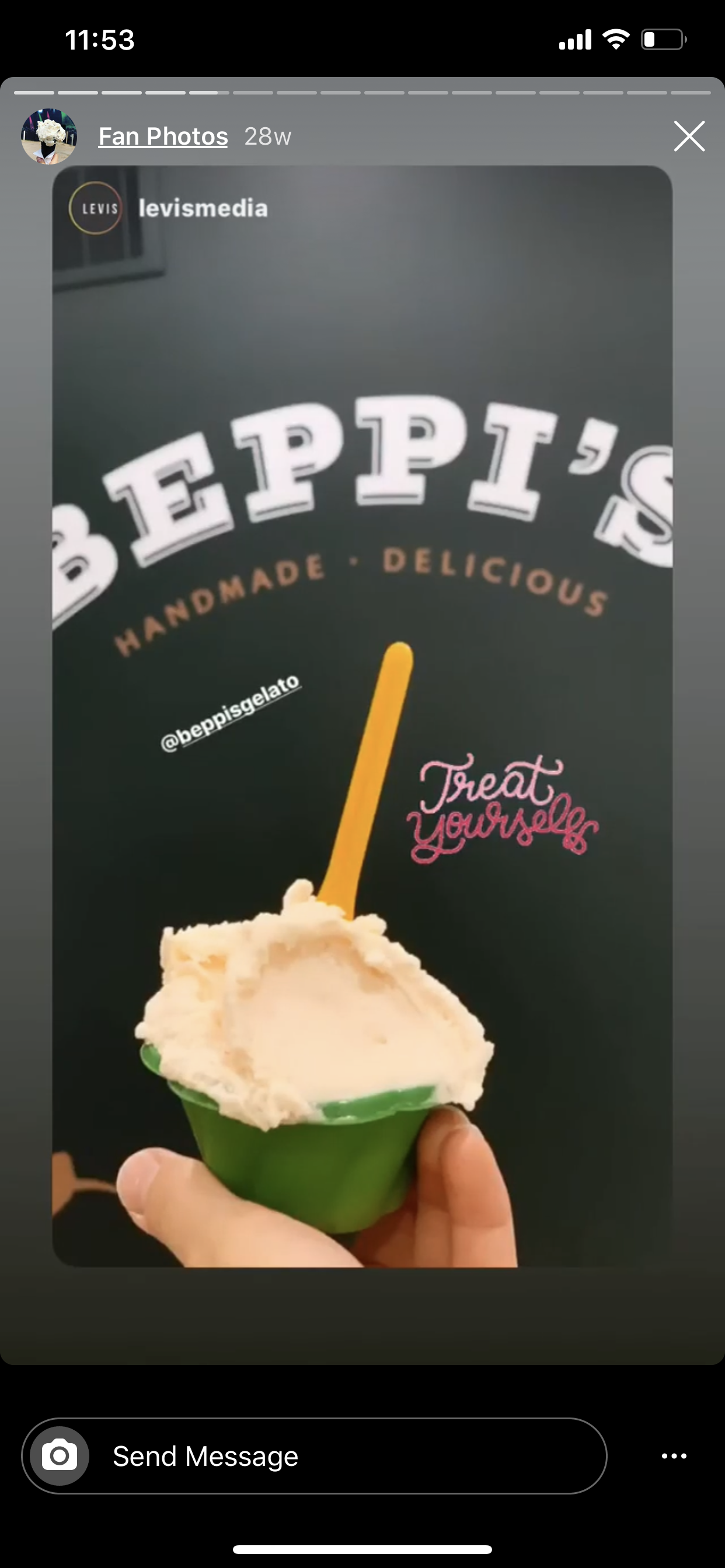 Instagram Levis media.PNG