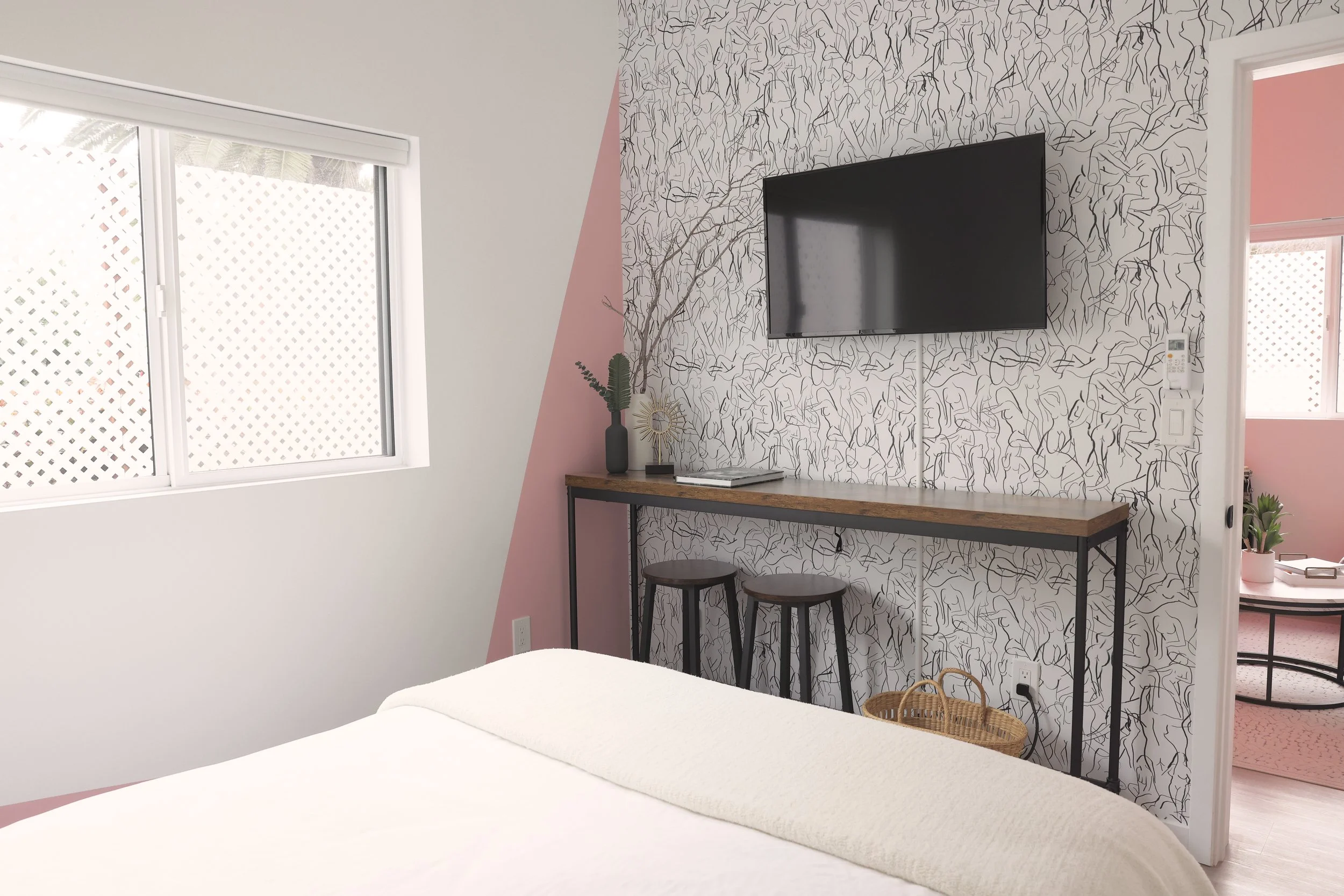 cute one bedroom design artistic los angeles one bedroom airbnb.JPG