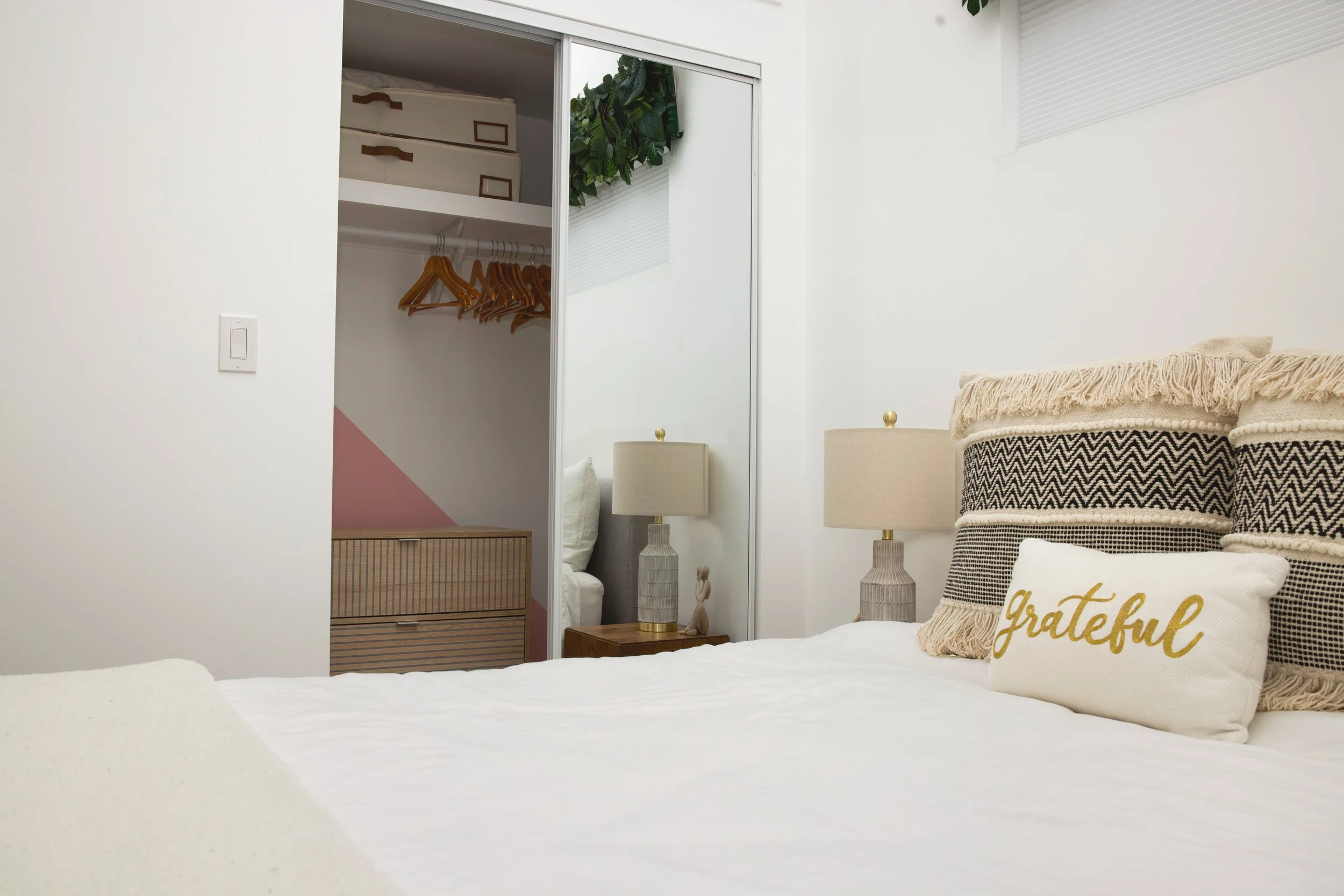 cute queen bed one bedroom high ceilings.JPG